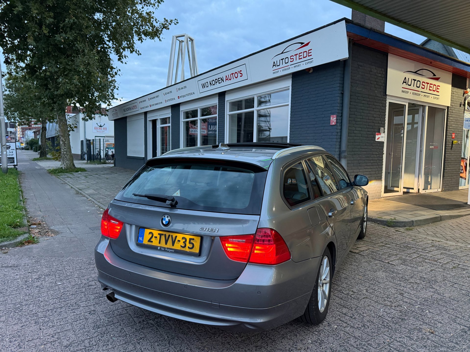 Foto van BMW 318i