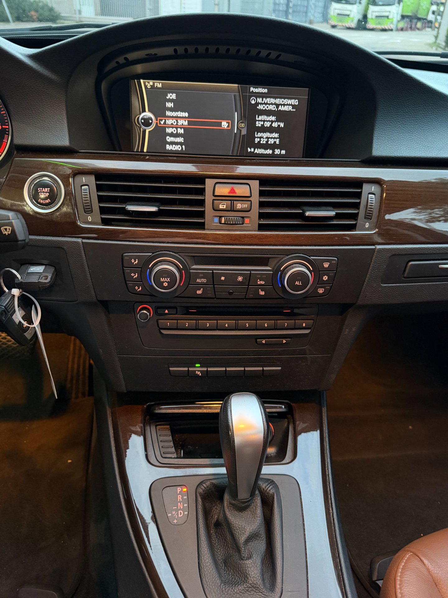 Foto van BMW 318i