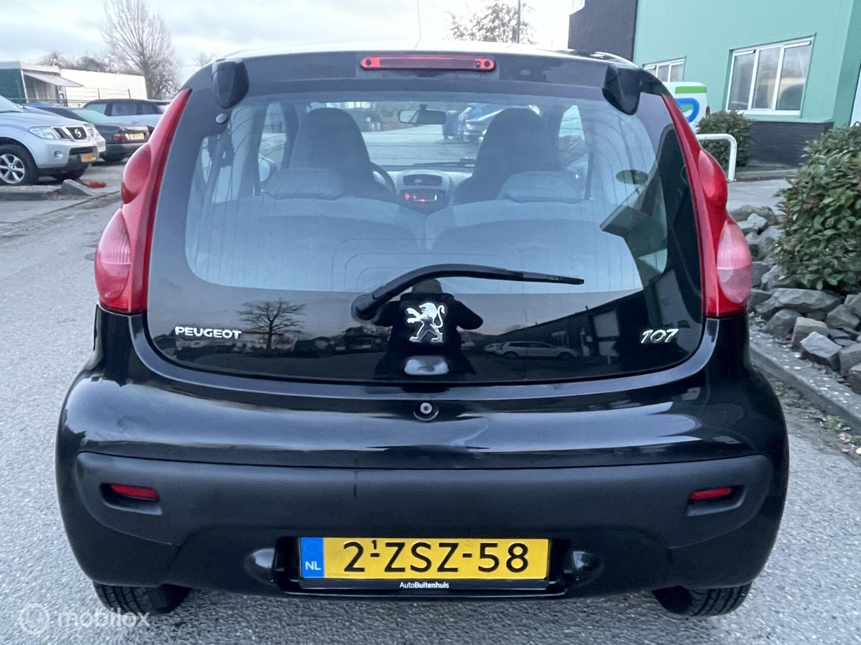 Foto van Peugeot 107