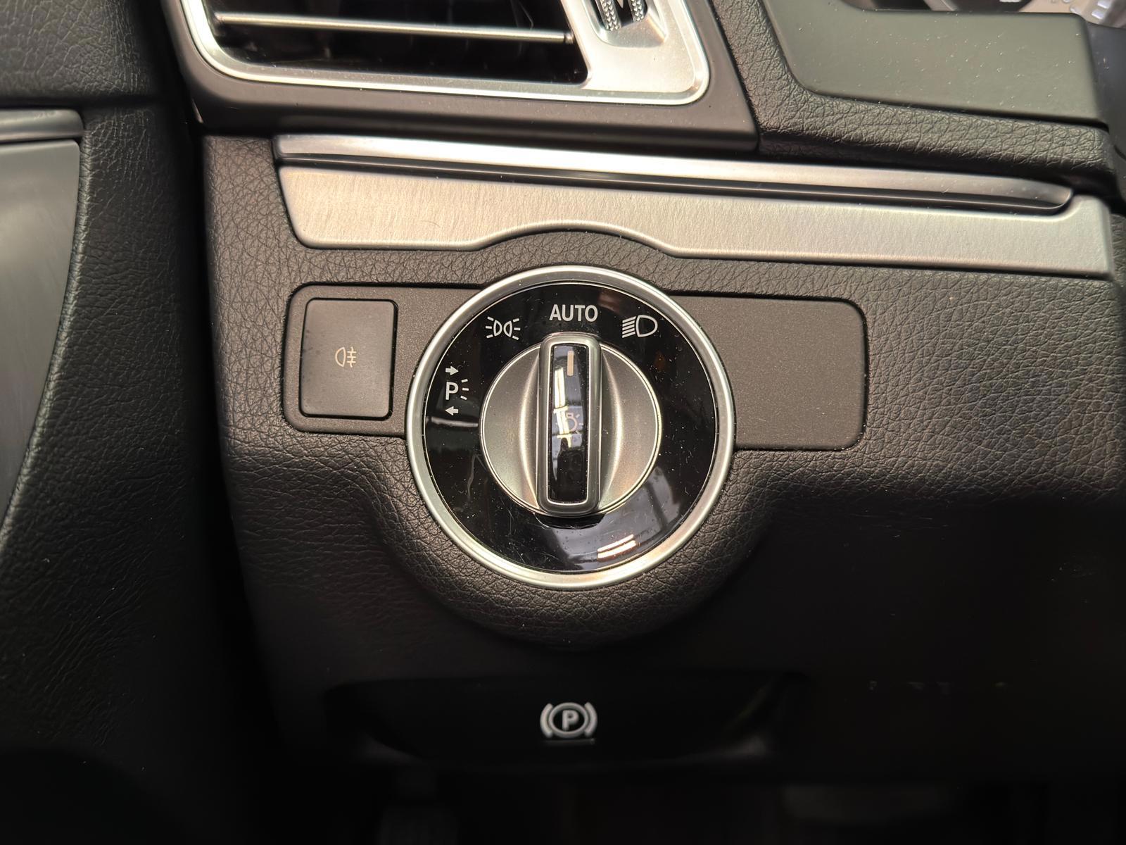 Foto van Mercedes-Benz E 200