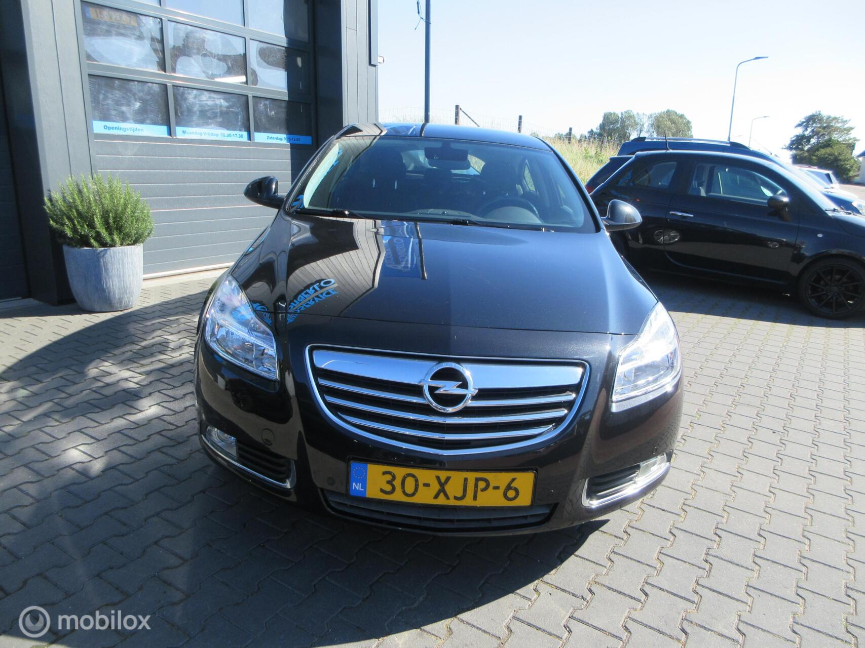 Foto van Opel Insignia Limousine HB