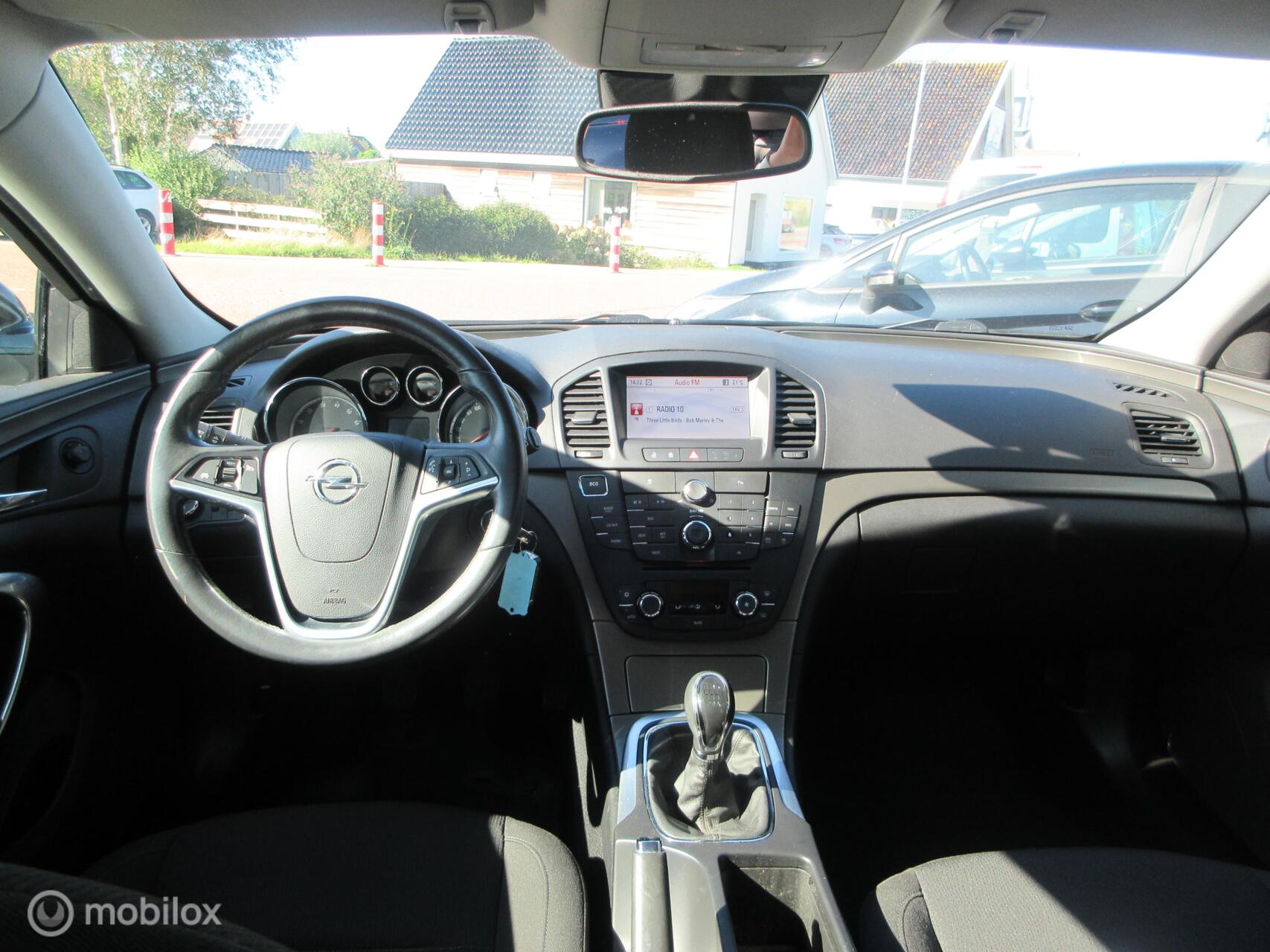Foto van Opel Insignia Limousine HB
