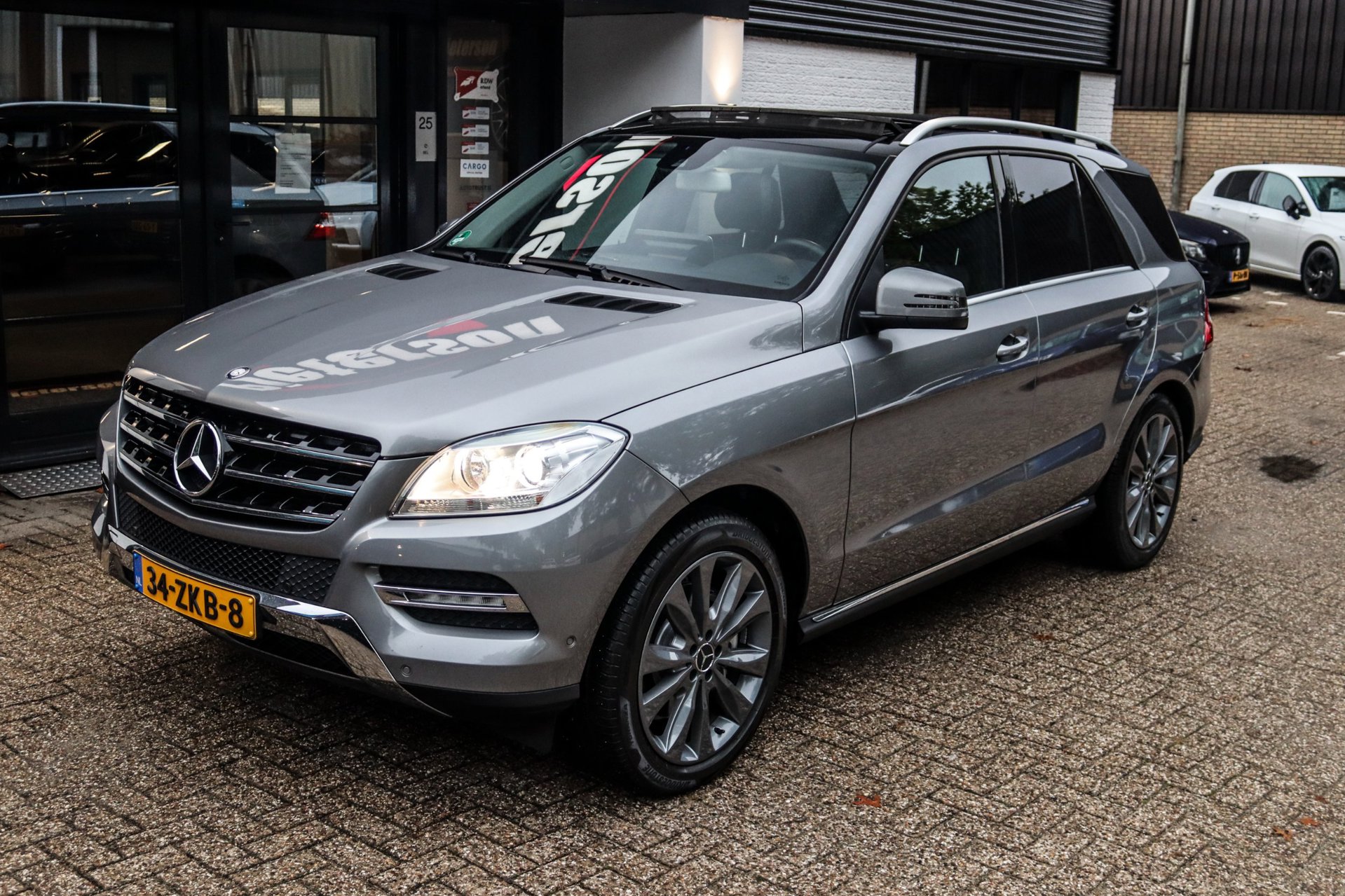 Foto van Mercedes-Benz ML 350 4Matic
