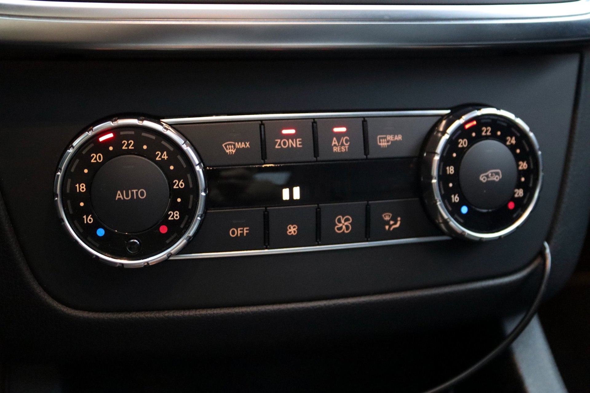 Foto van Mercedes-Benz ML 350 4Matic