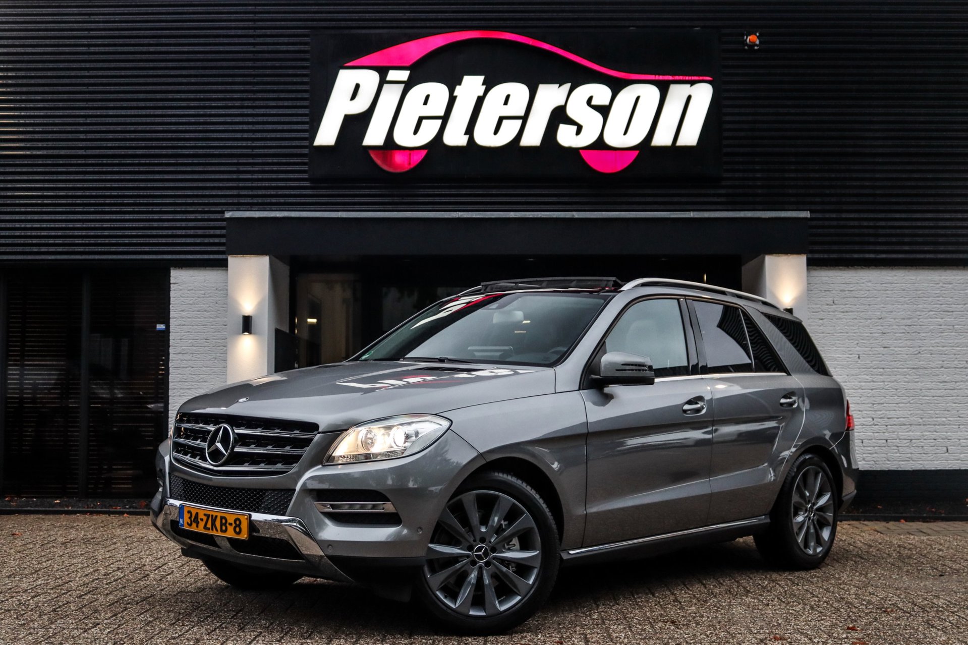 Foto van Mercedes-Benz ML 350 4Matic
