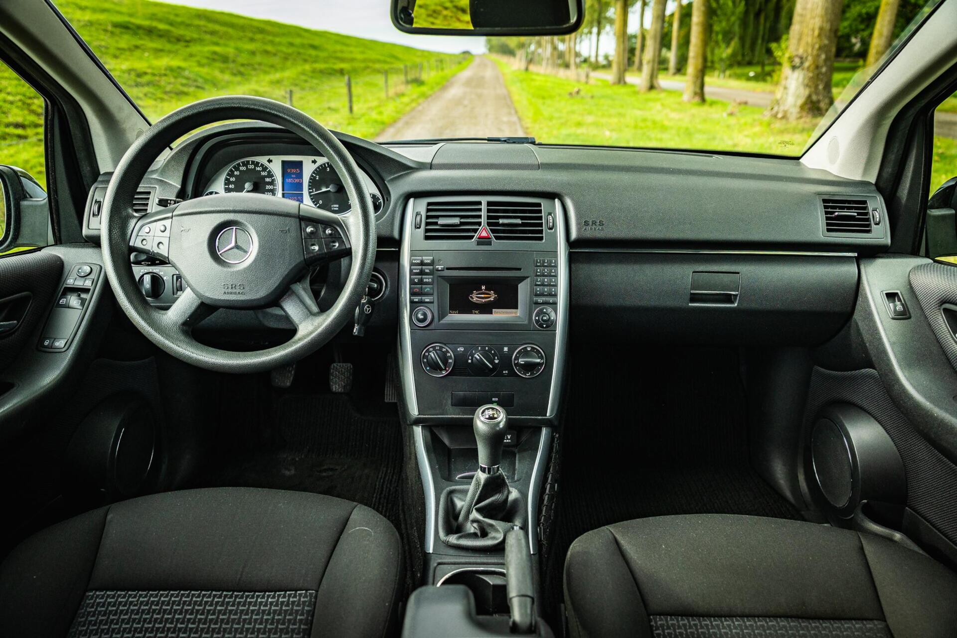 Foto van Mercedes-Benz B 150
