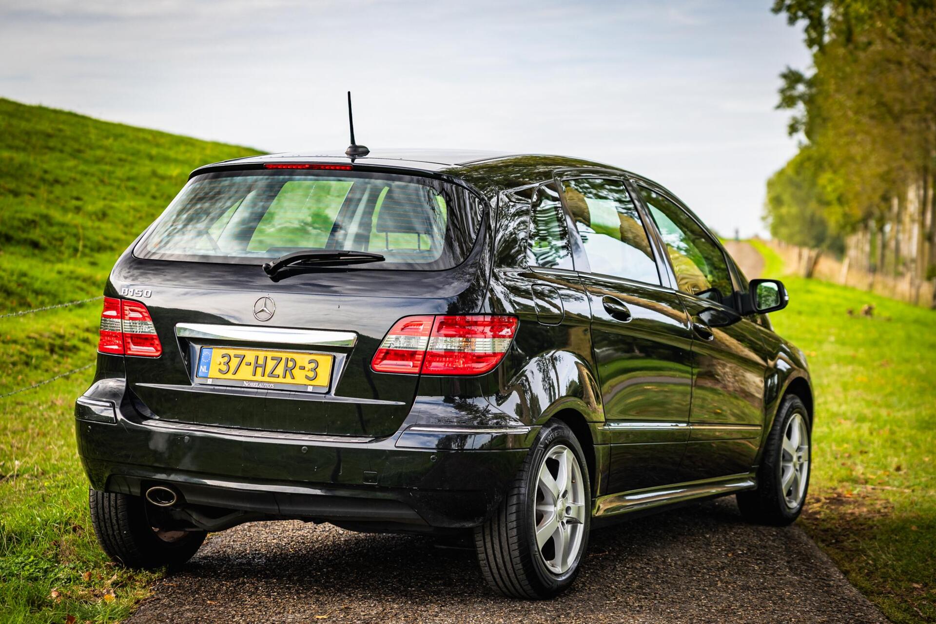 Foto van Mercedes-Benz B 150