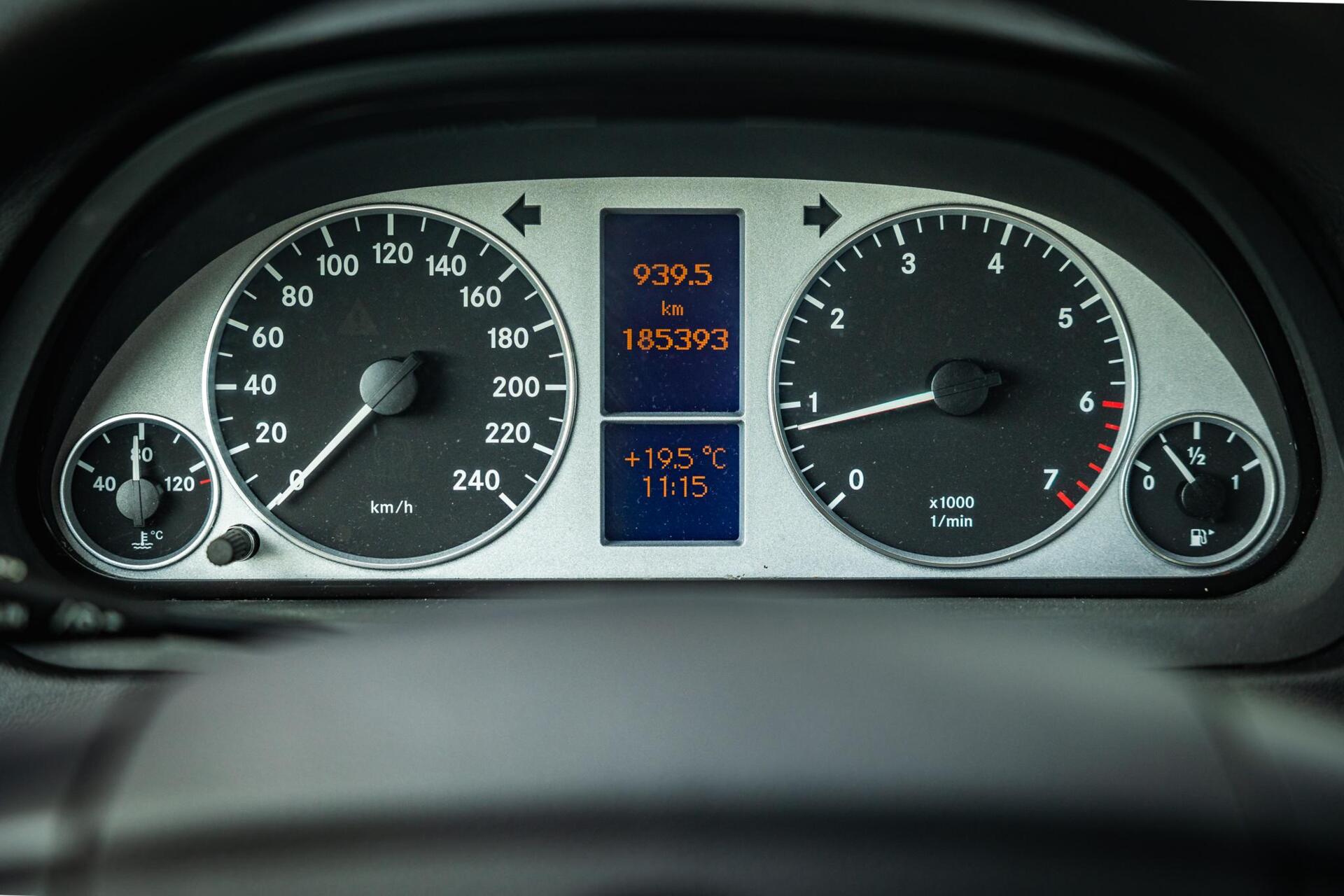 Foto van Mercedes-Benz B 150
