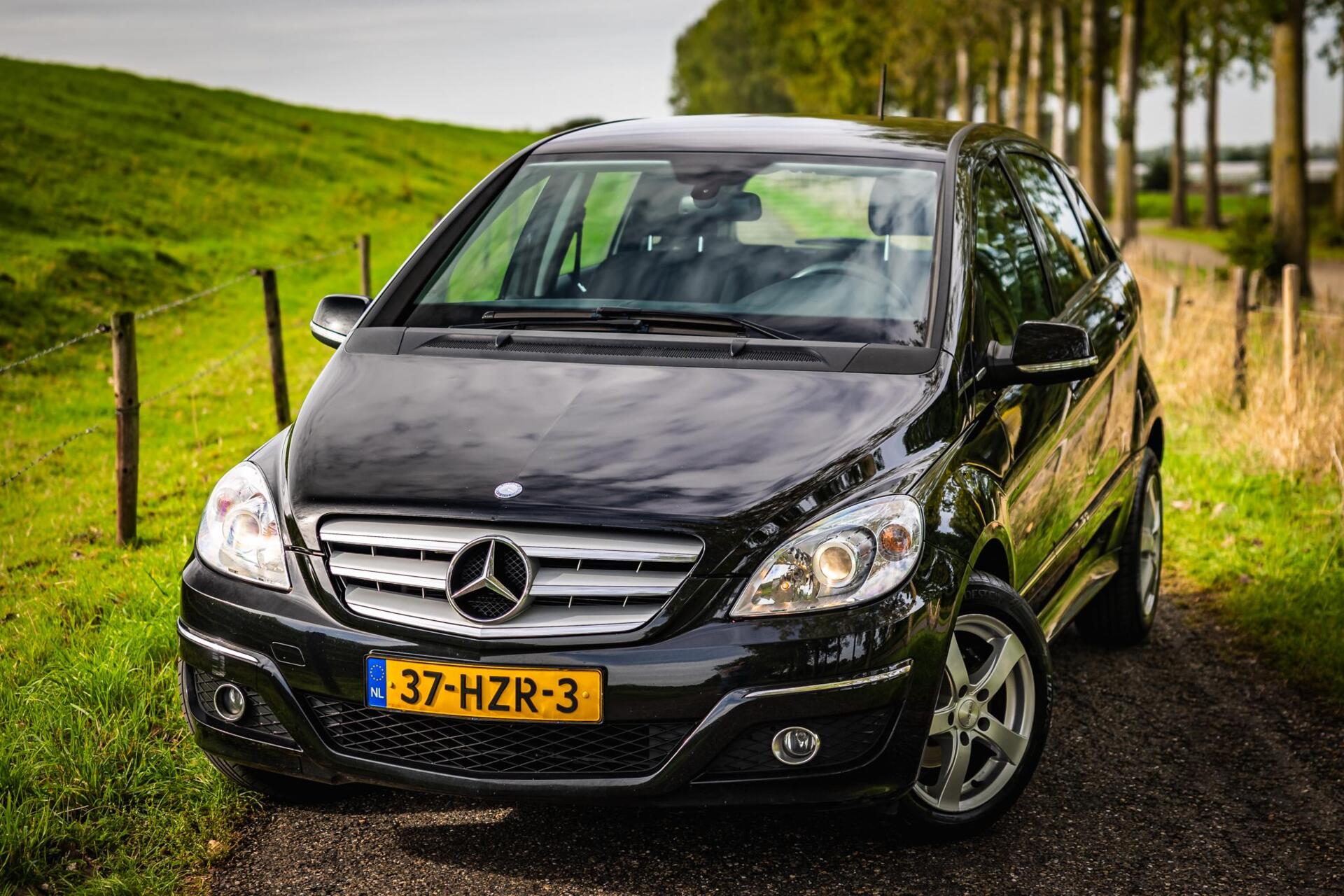 Foto van Mercedes-Benz B 150