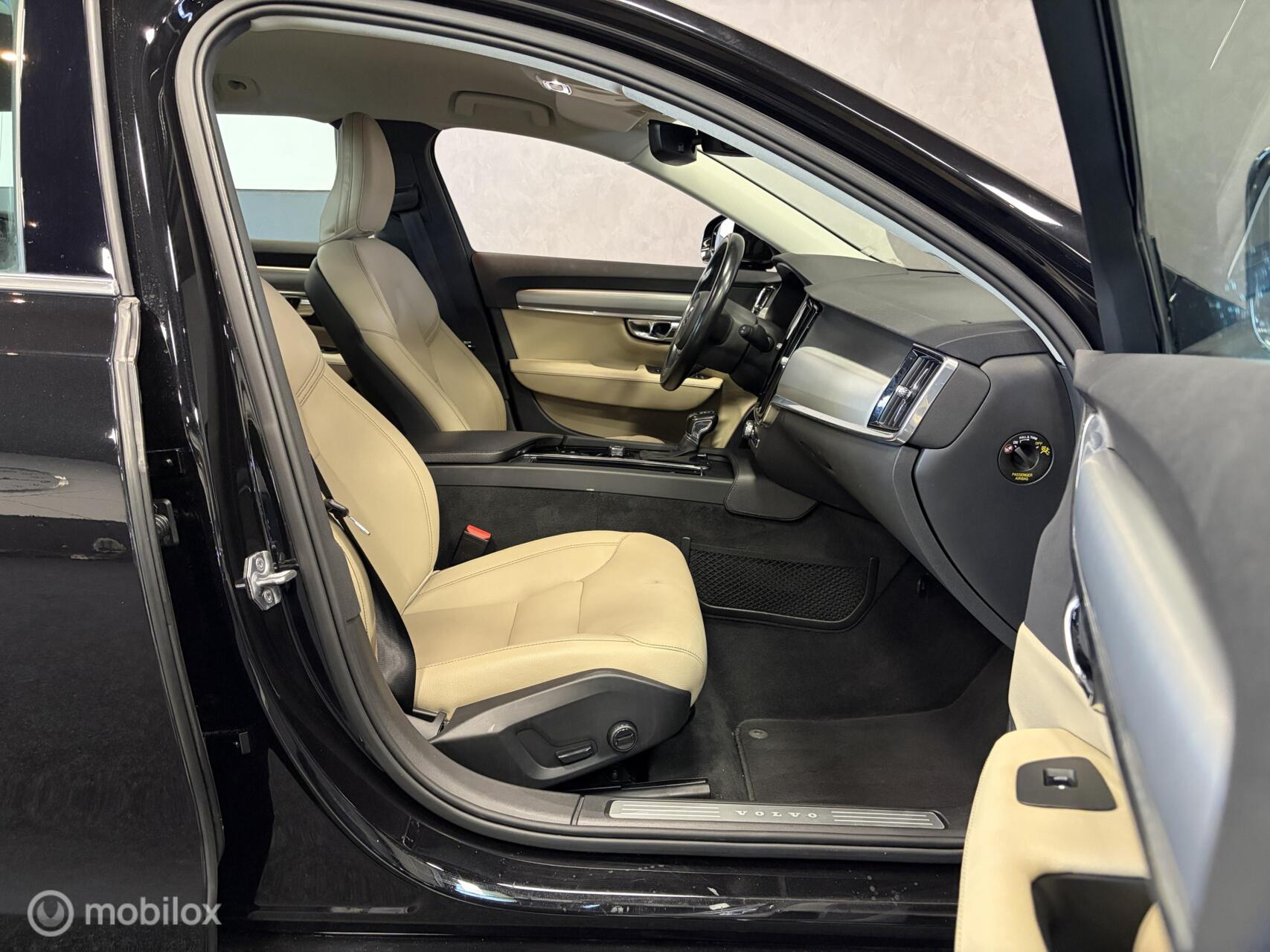 Foto van Volvo V90