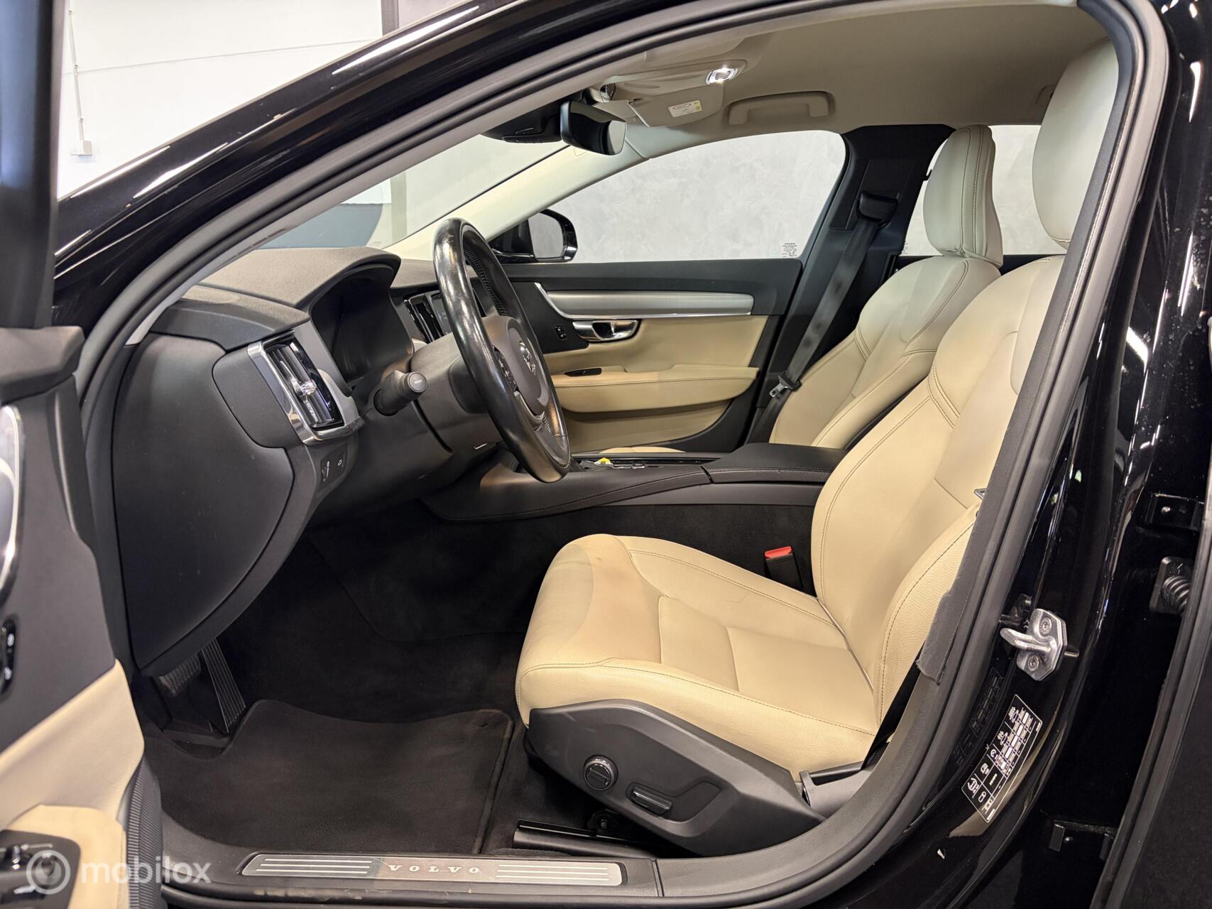 Foto van Volvo V90