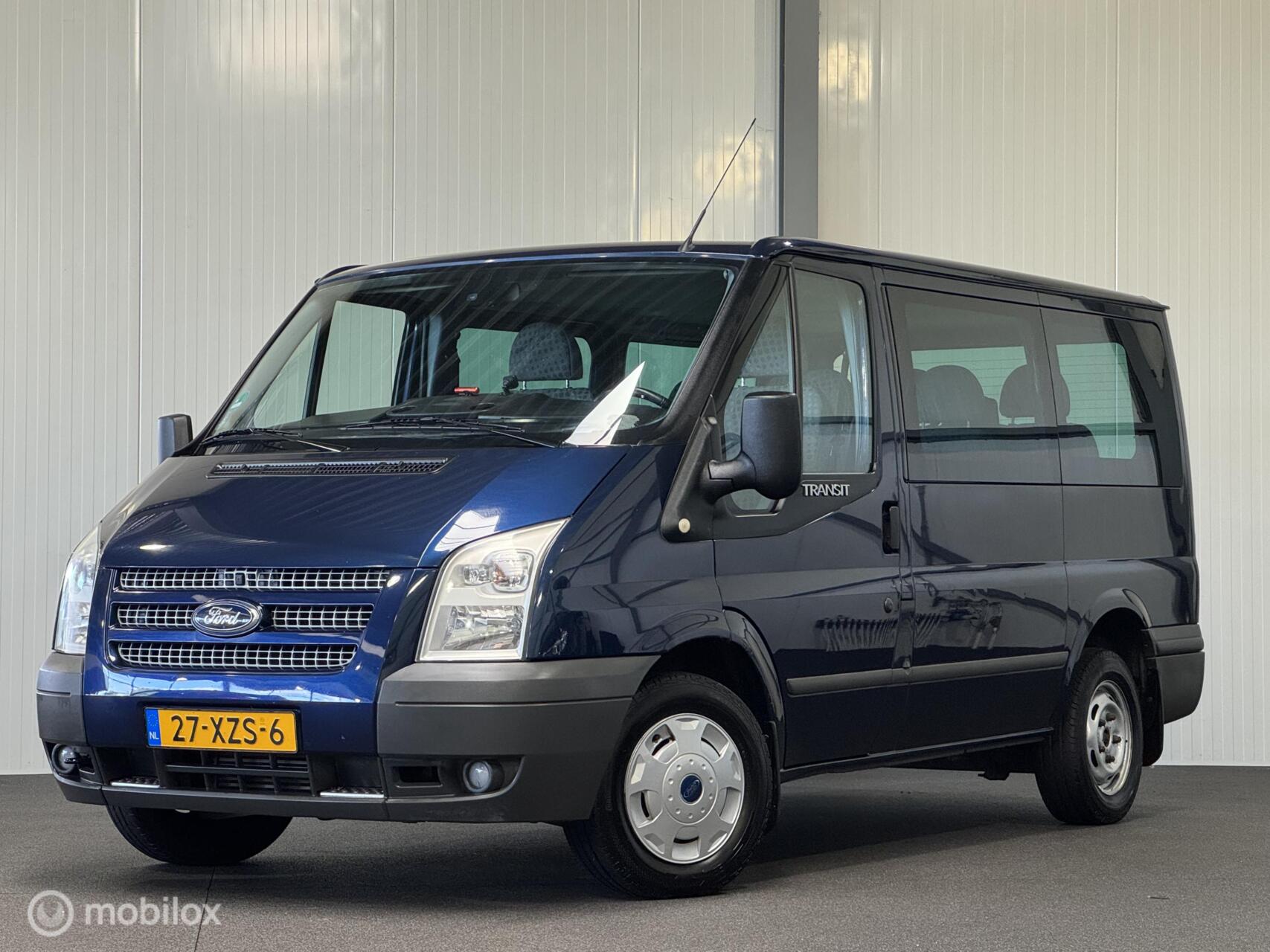Ford Tourneo 300S 2.2 TDCi 8-pers. MARGE [ NAP 1e eig. trekhaak ] 2012 - voorkant