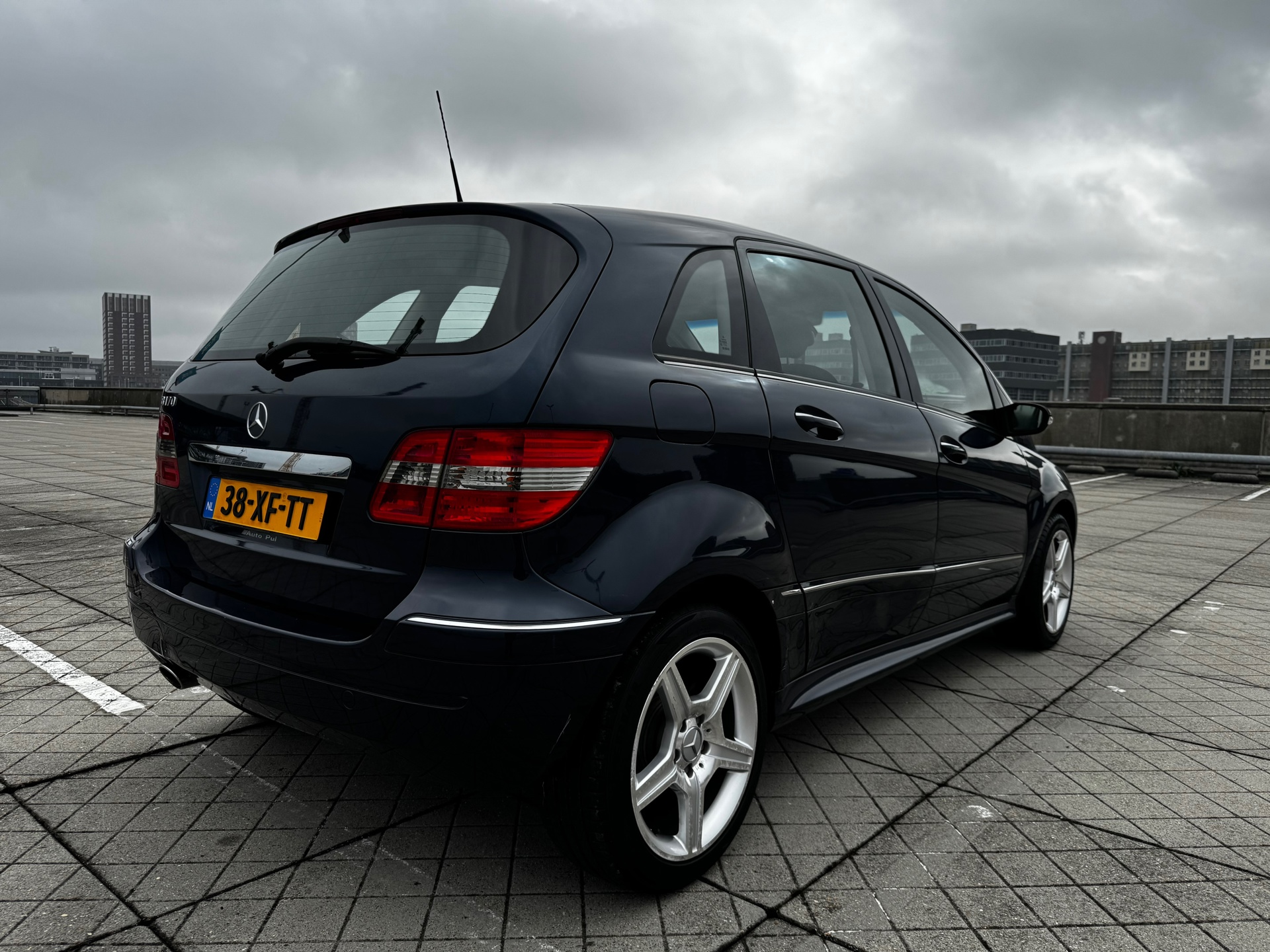 Foto van Mercedes-Benz B 170