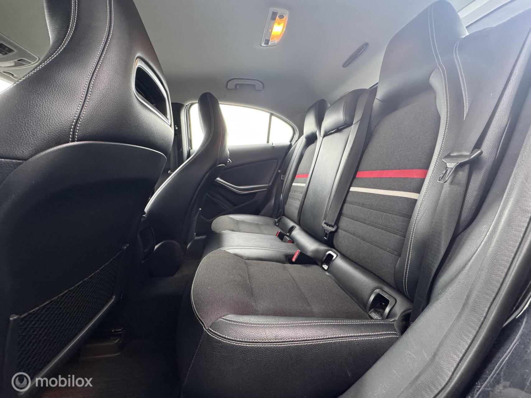Foto van Mercedes-Benz A 180