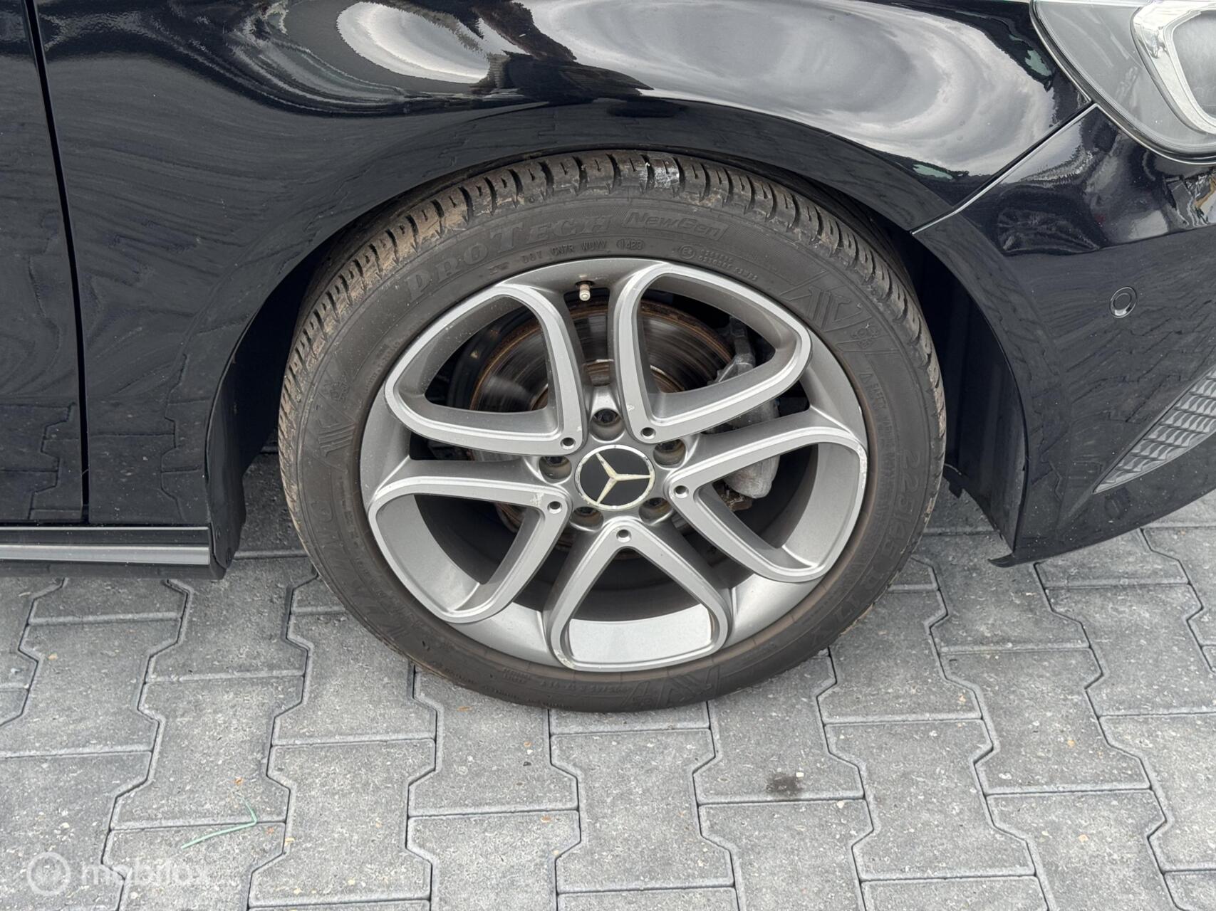 Foto van Mercedes-Benz A 180