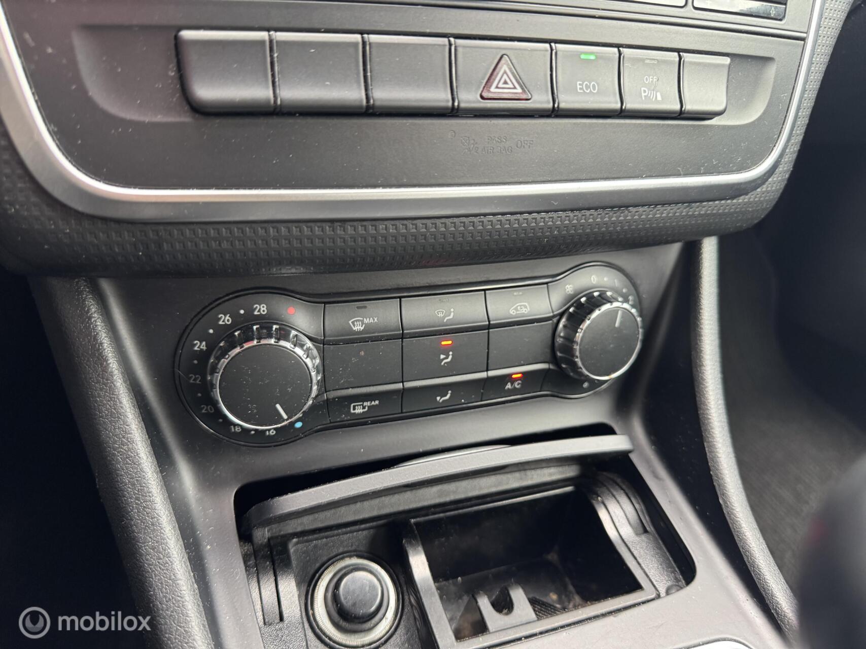 Foto van Mercedes-Benz A 180