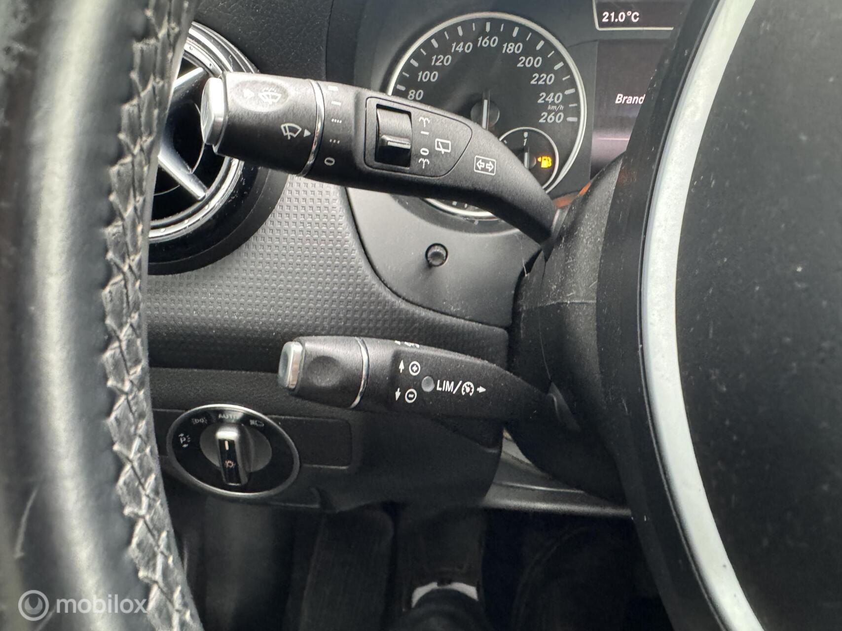 Foto van Mercedes-Benz A 180