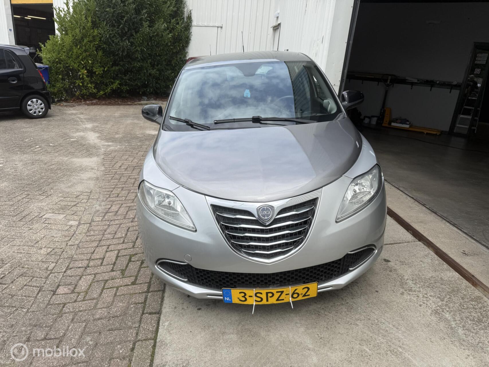 Foto van Lancia Ypsilon
