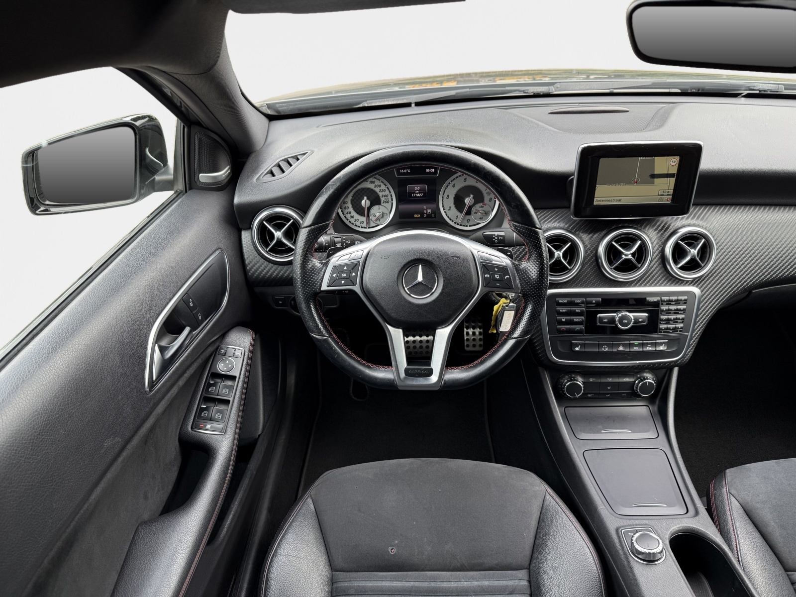 Foto van Mercedes-Benz A 200