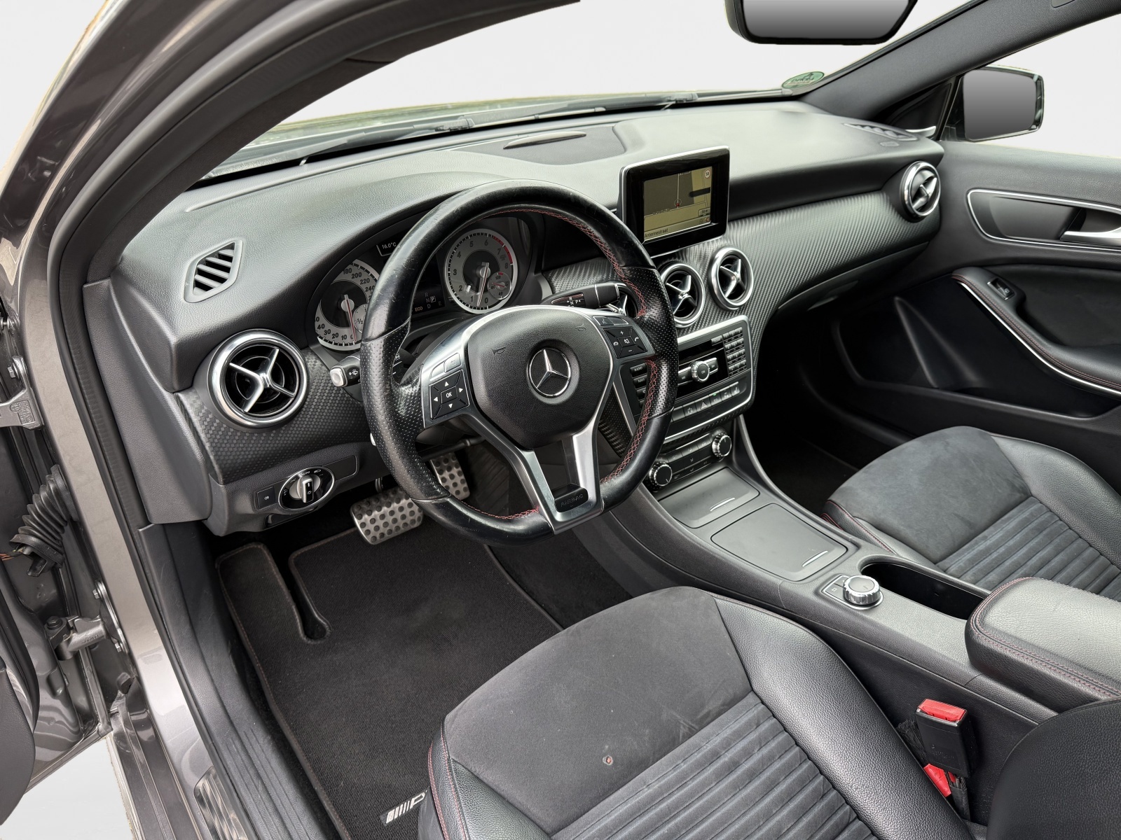 Foto van Mercedes-Benz A 200