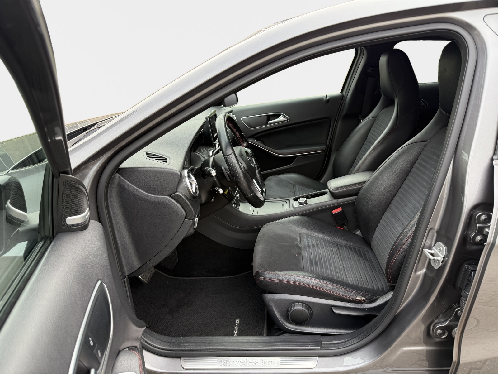 Foto van Mercedes-Benz A 200