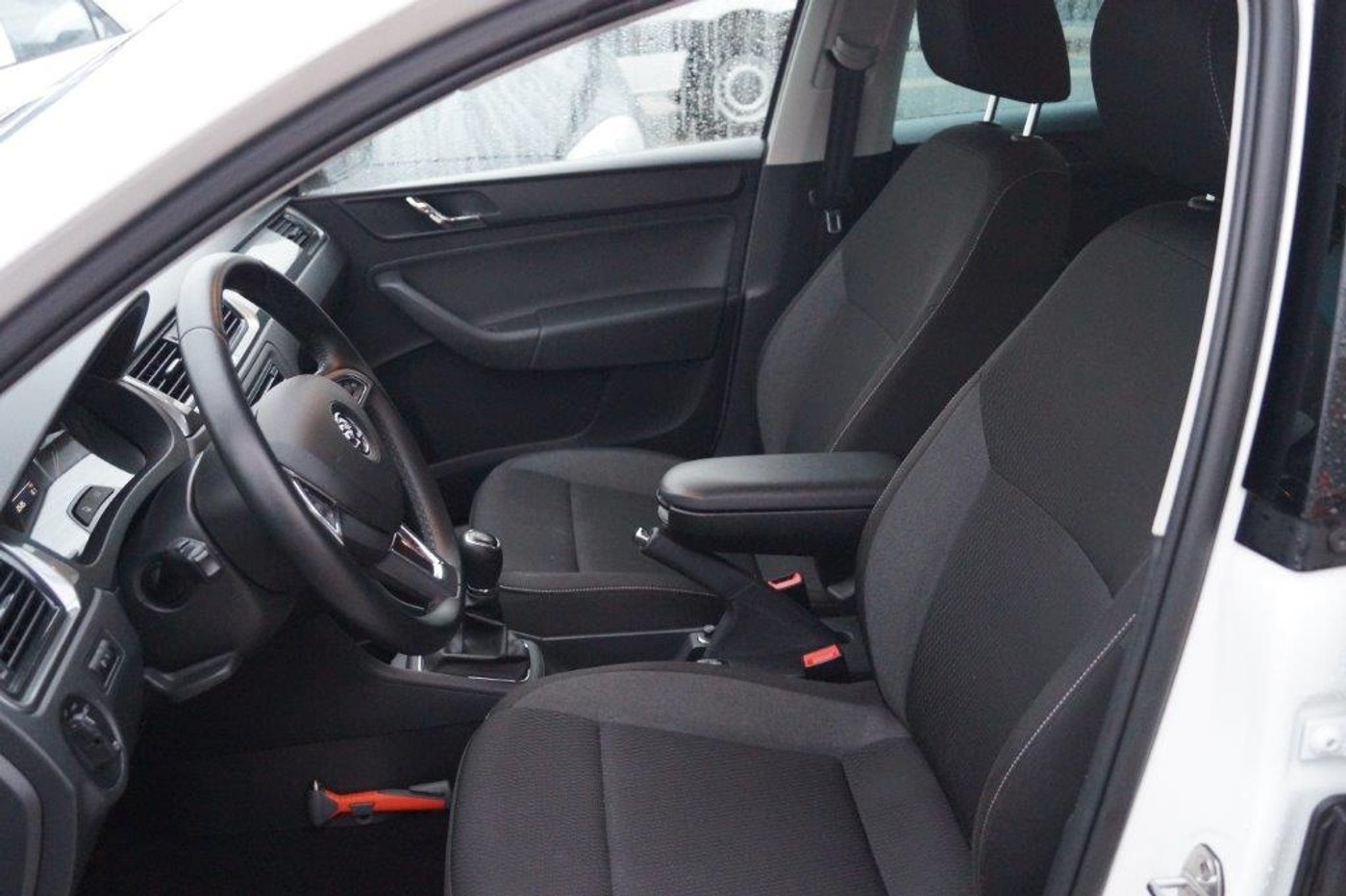 Foto van Skoda Rapid