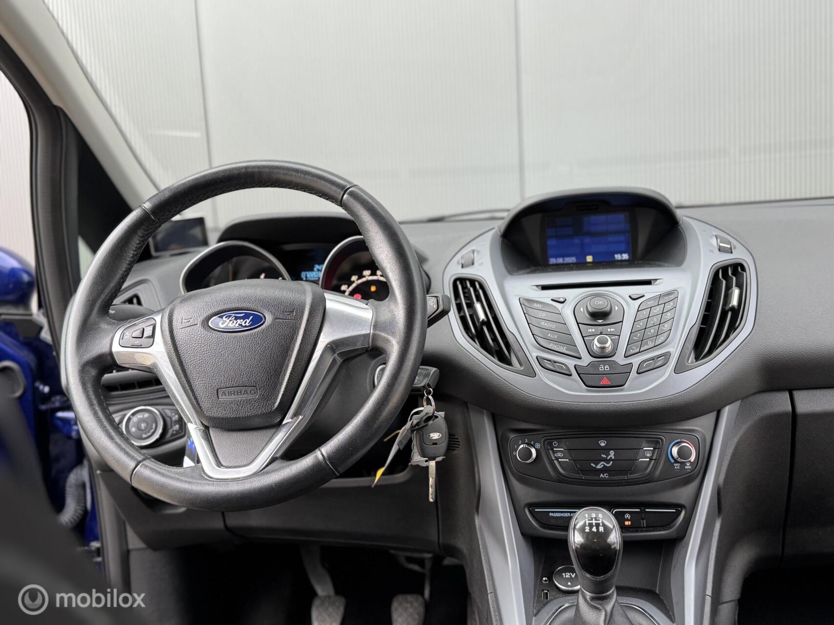 Foto van Ford B-max