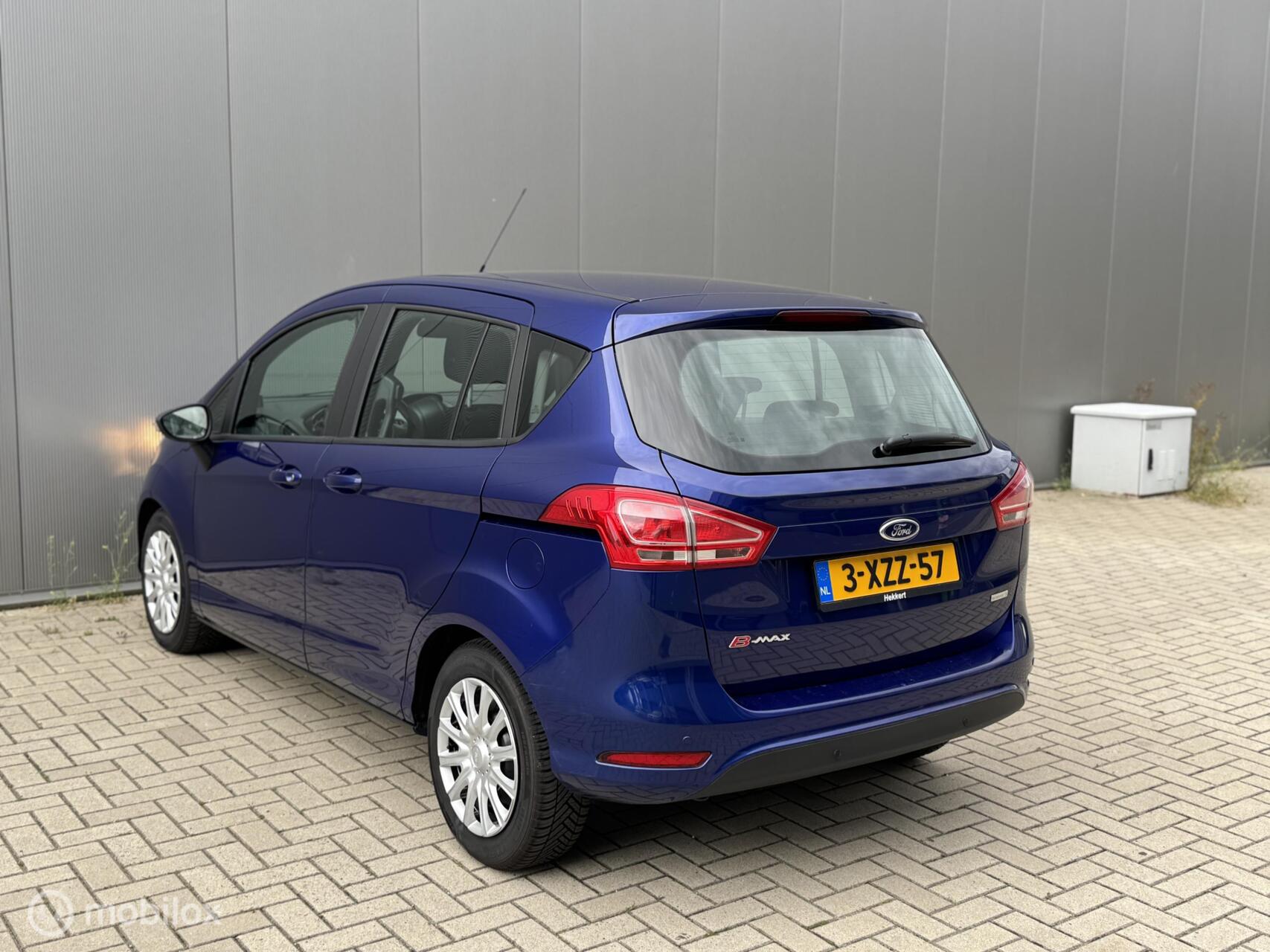 Foto van Ford B-max
