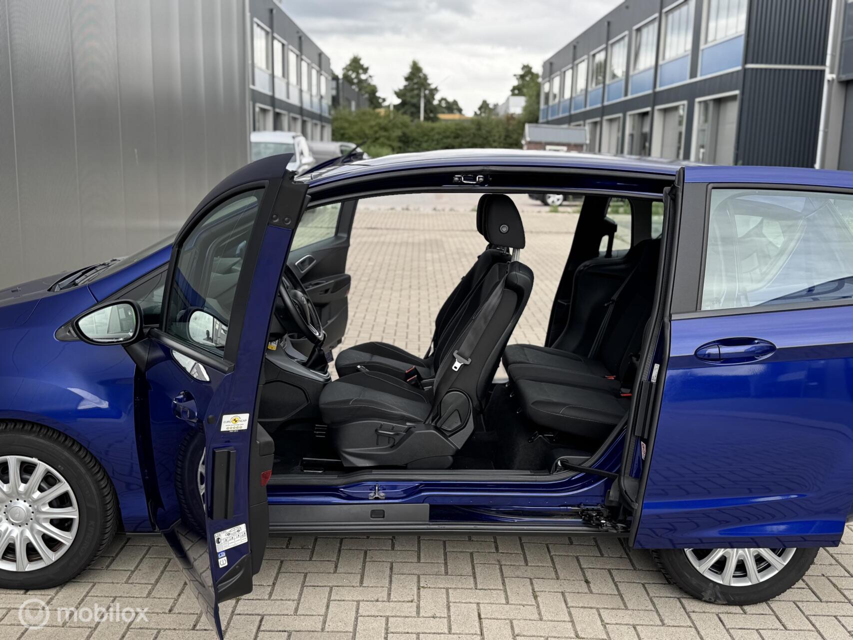 Foto van Ford B-max