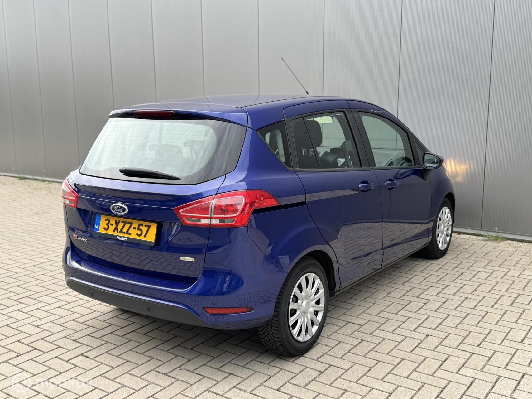 Foto van Ford B-max
