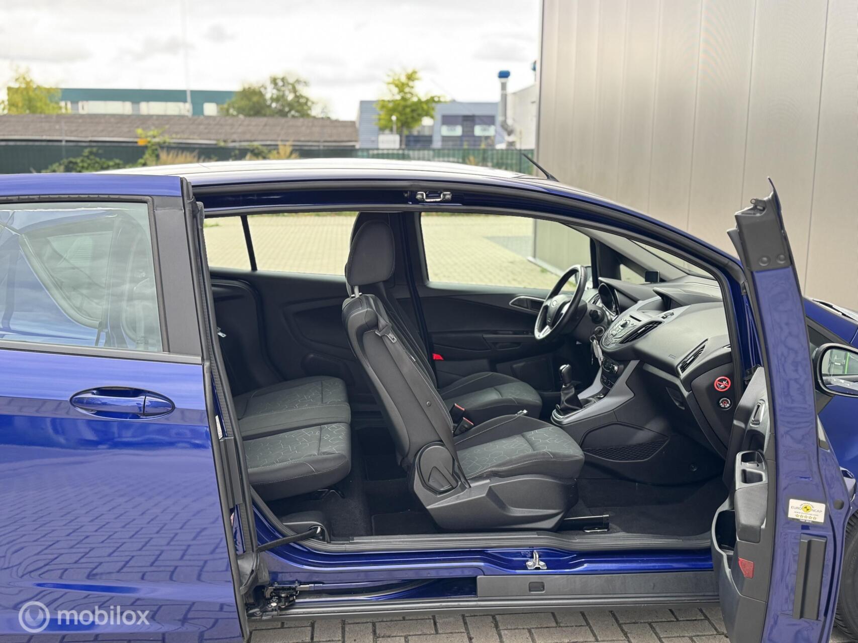 Foto van Ford B-max