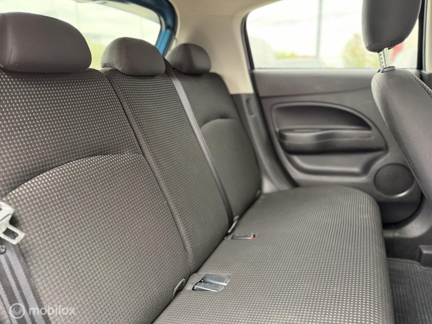 Foto van Mitsubishi Mitsubishi Space Star