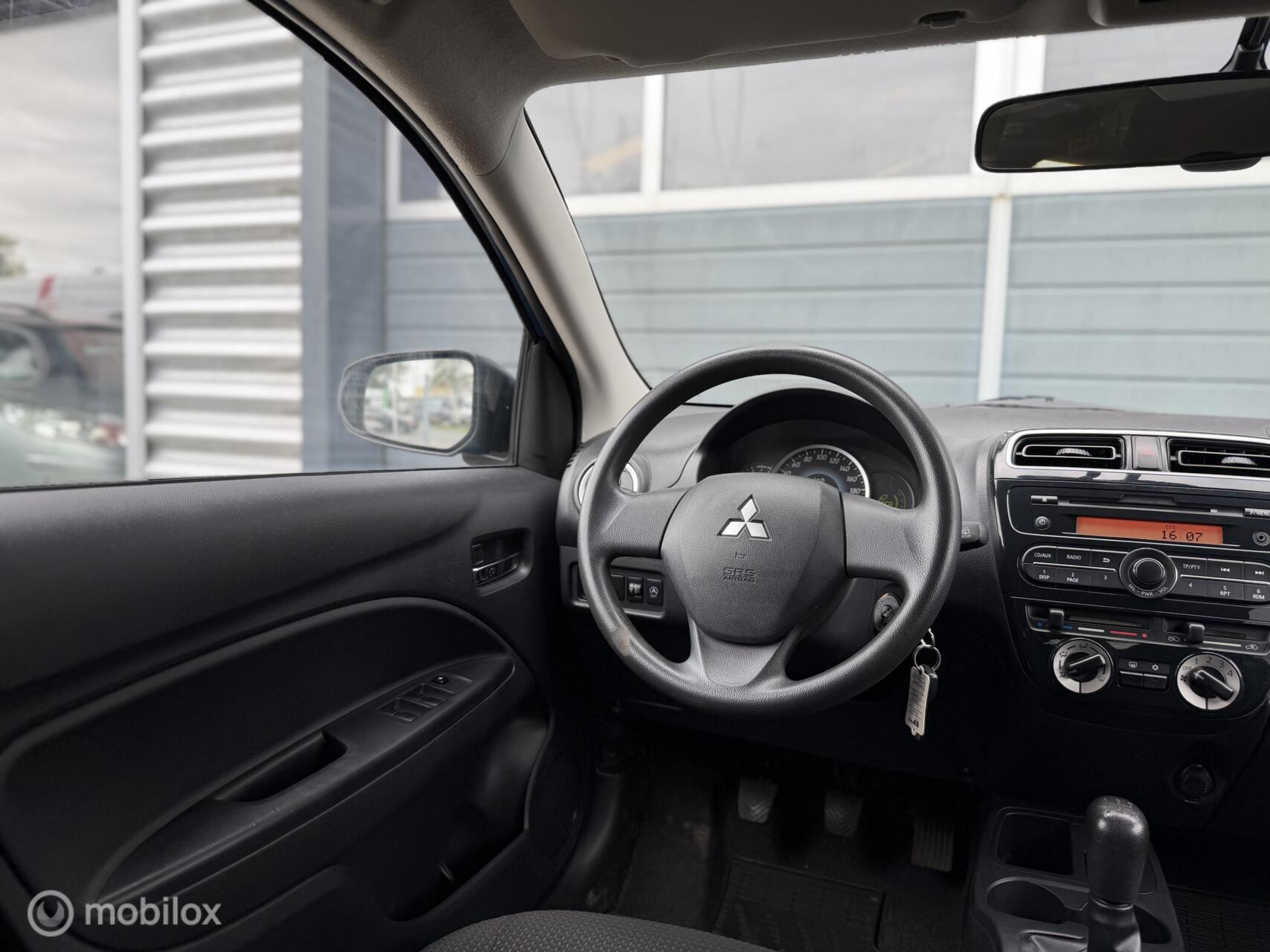 Foto van Mitsubishi Mitsubishi Space Star