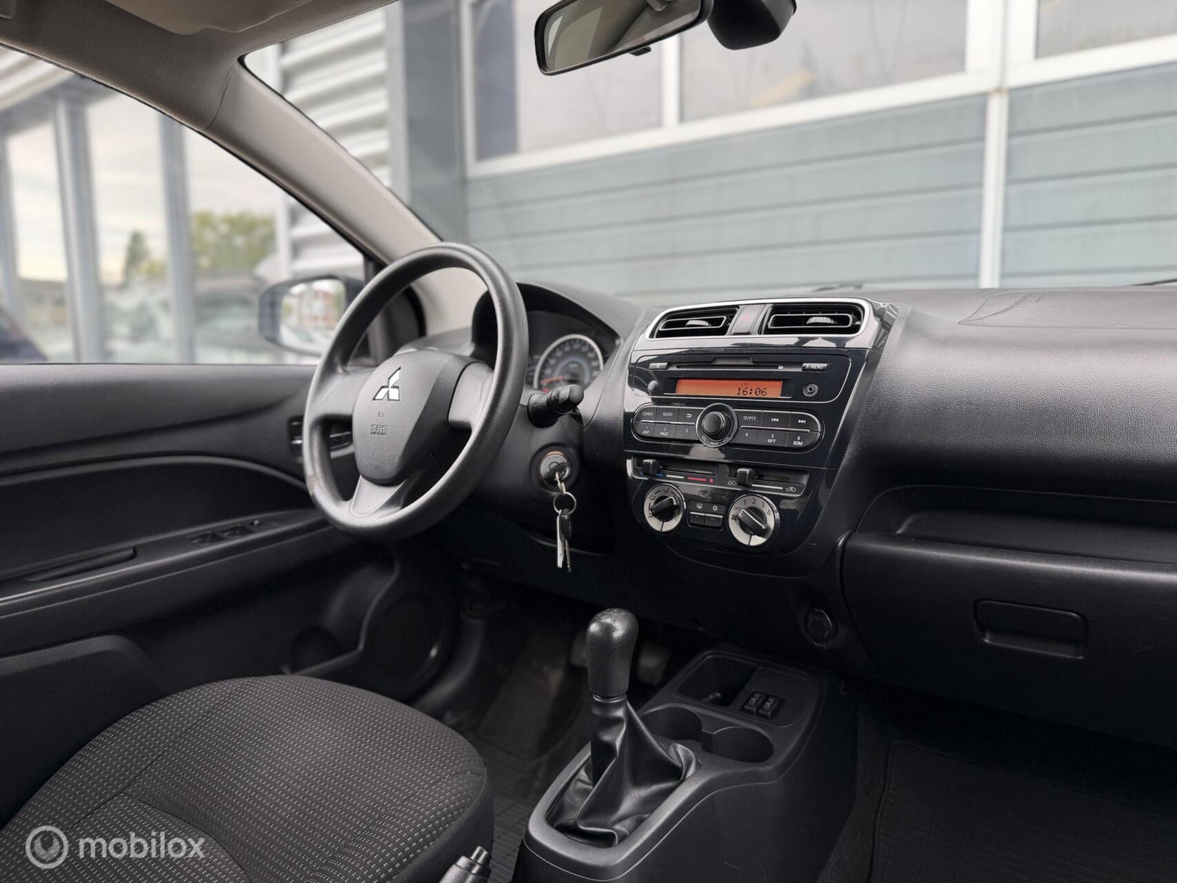 Foto van Mitsubishi Mitsubishi Space Star