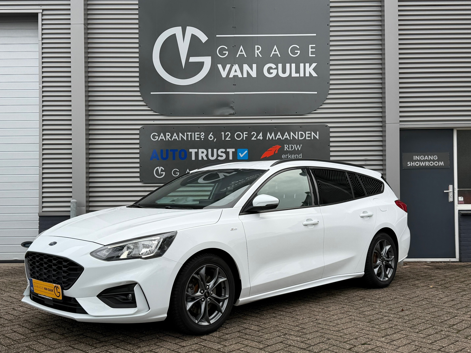 Peugeot 508 SW 1.6 Hybrid Allure - Digitaal Cockpit, Carplay, Camera, Half Leer, Afn. Trekhaak 2019 - voorkant