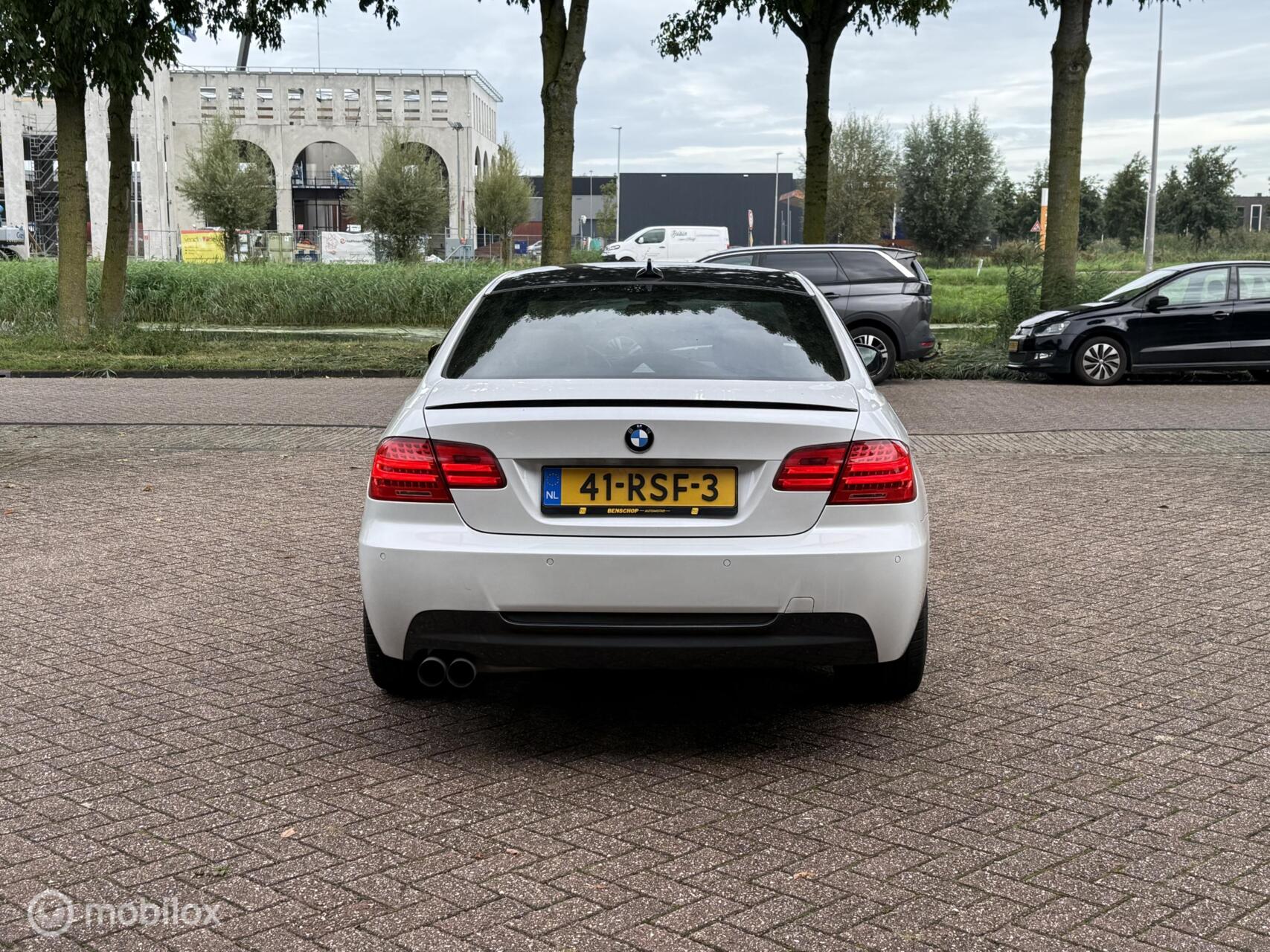 Foto van BMW 320i
