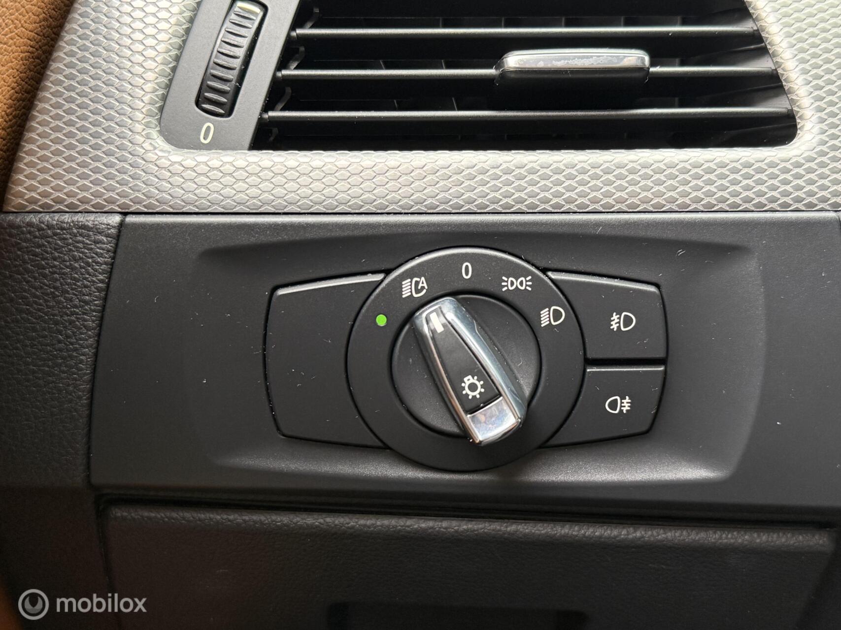 Foto van BMW 320i