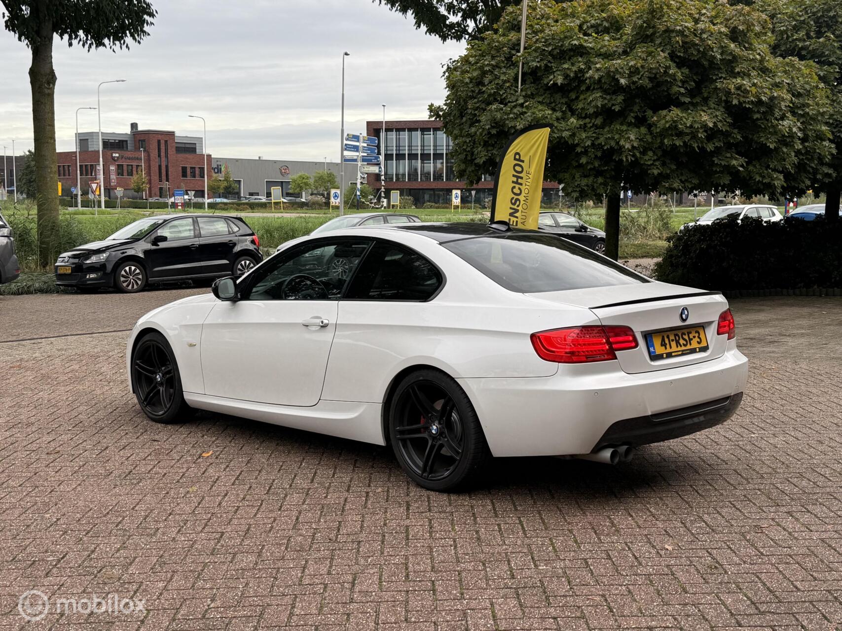 Foto van BMW 320i