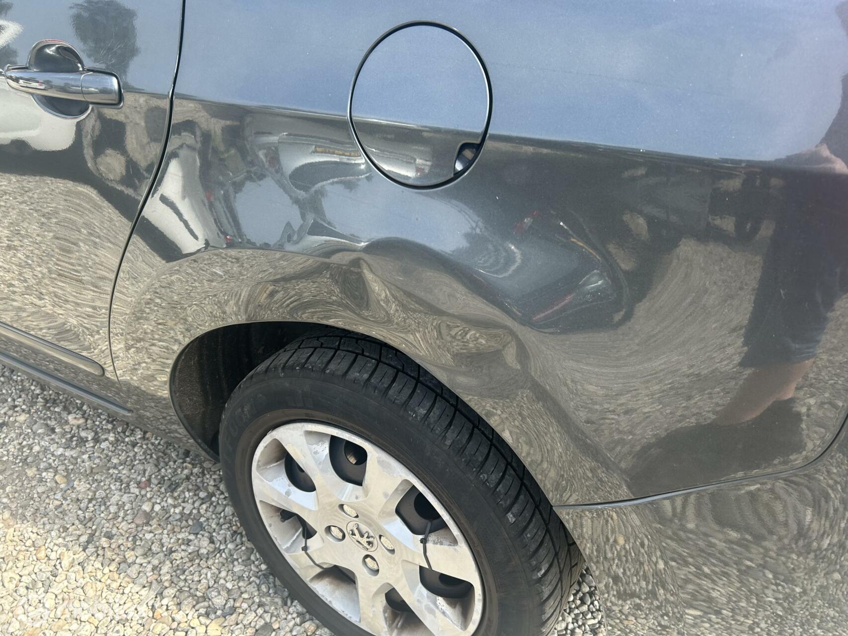 Foto van Peugeot 5008