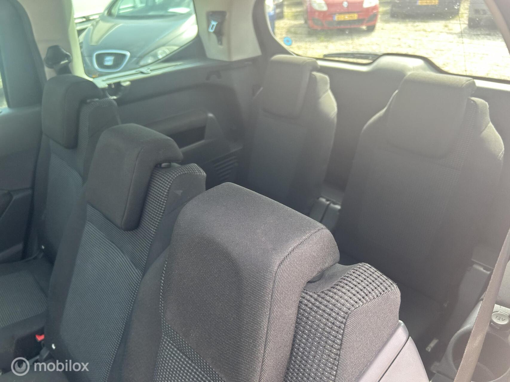 Foto van Peugeot 5008