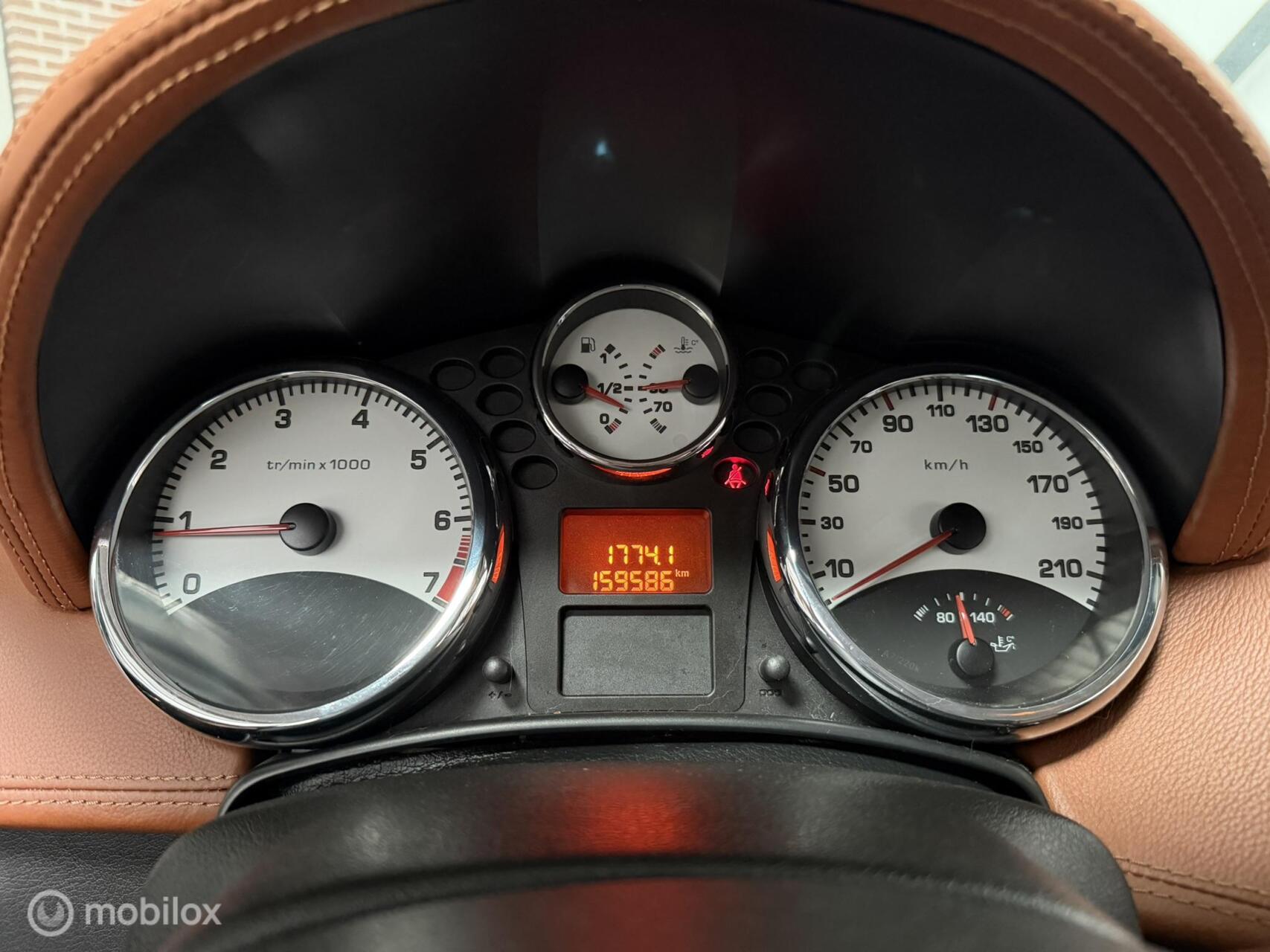 Foto van Peugeot 207 CC