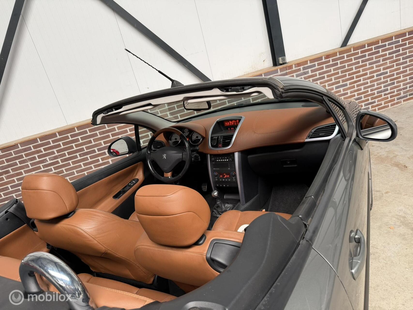 Foto van Peugeot 207 CC