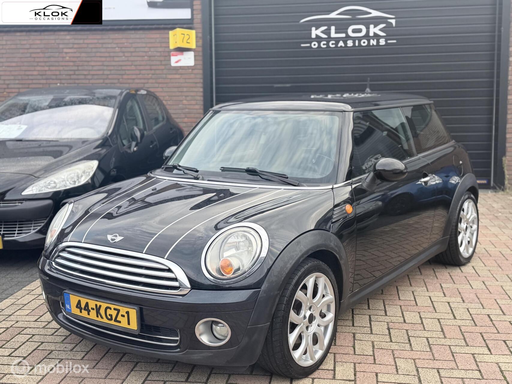 Mini Mini Cooper 1.6 Cooper Navigatie Airco New APK 2007 - voorkant