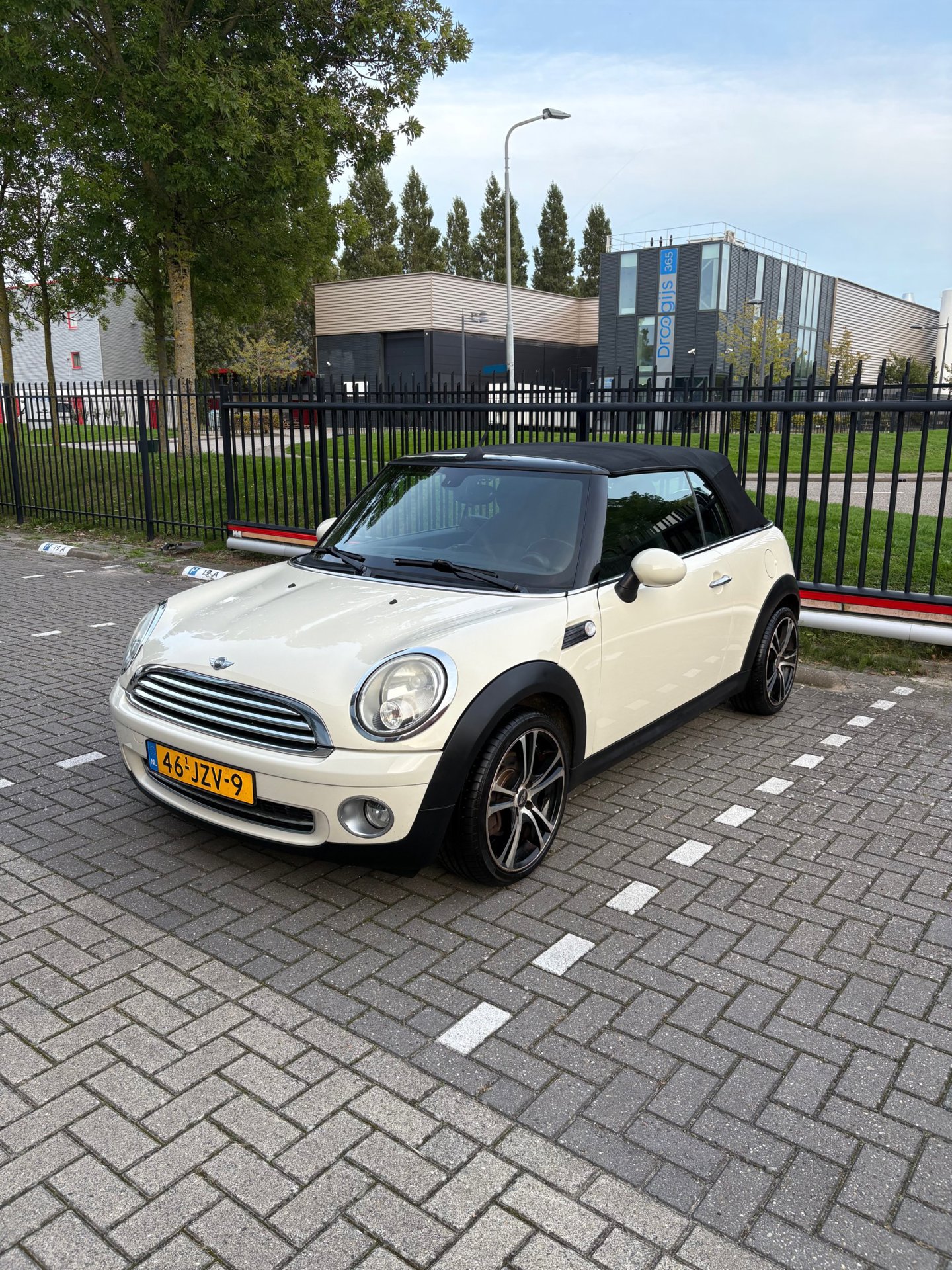 Foto van Mini Cooper Cabrio