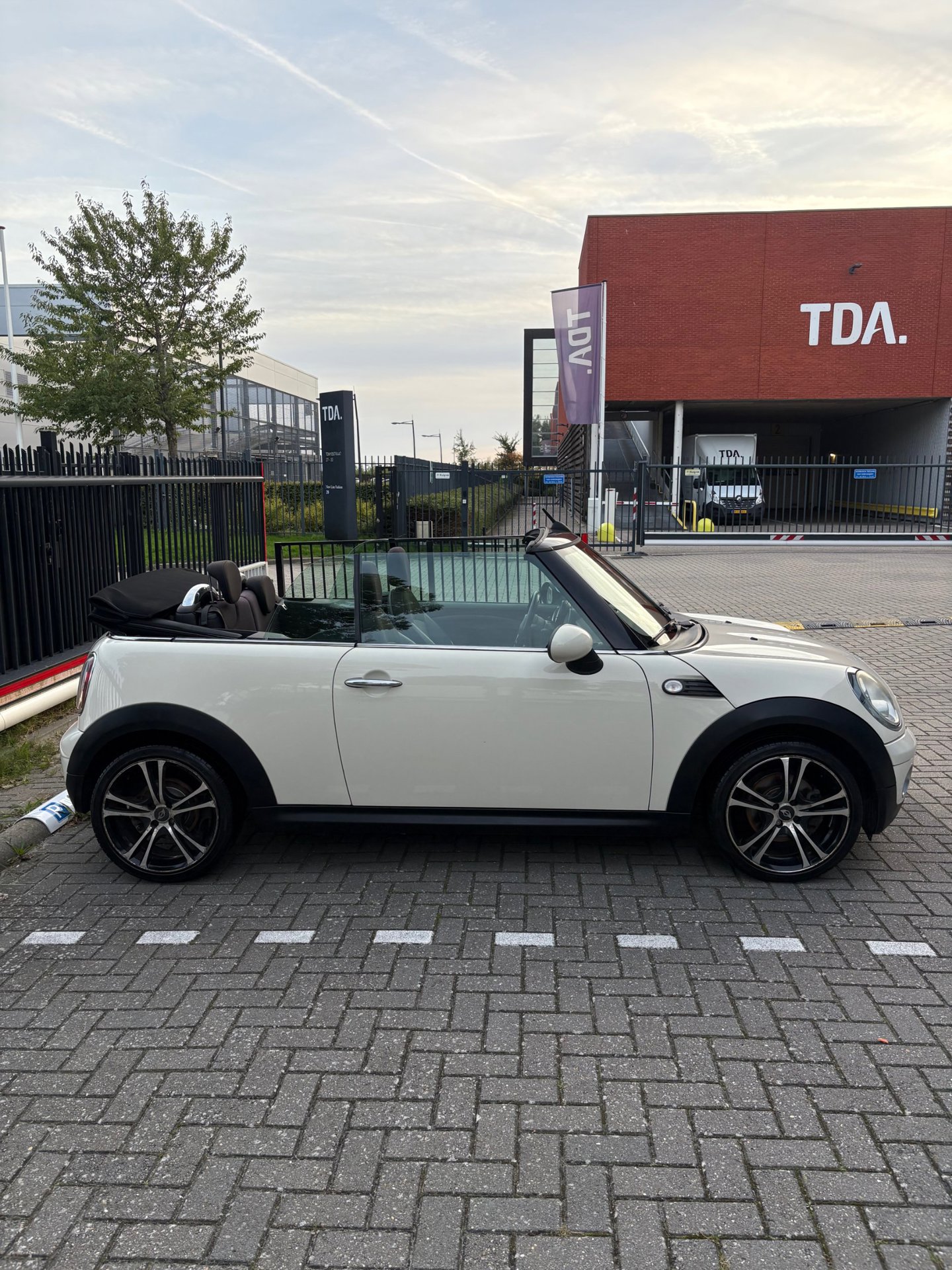Foto van Mini Cooper Cabrio