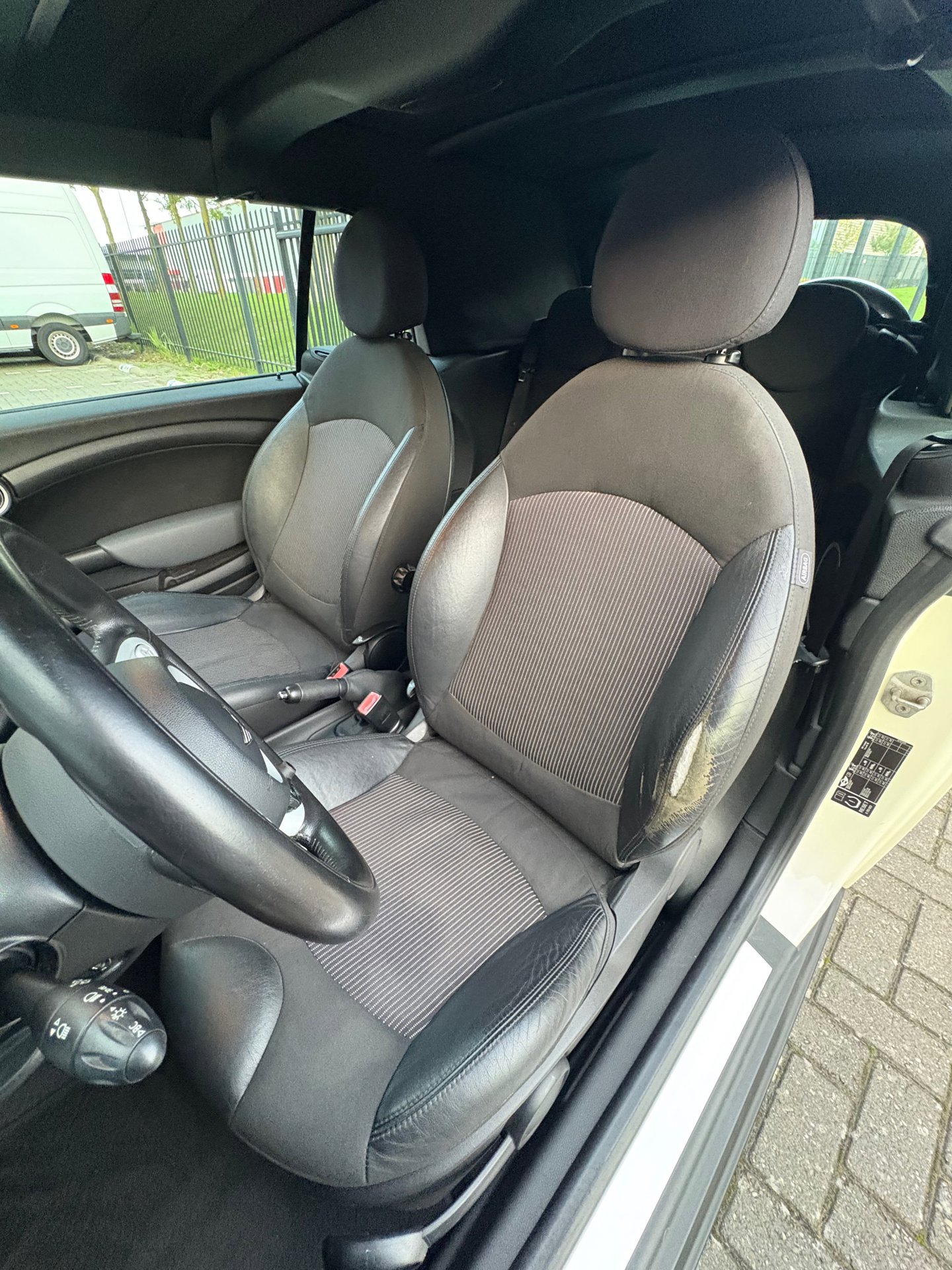 Foto van Mini Cooper Cabrio