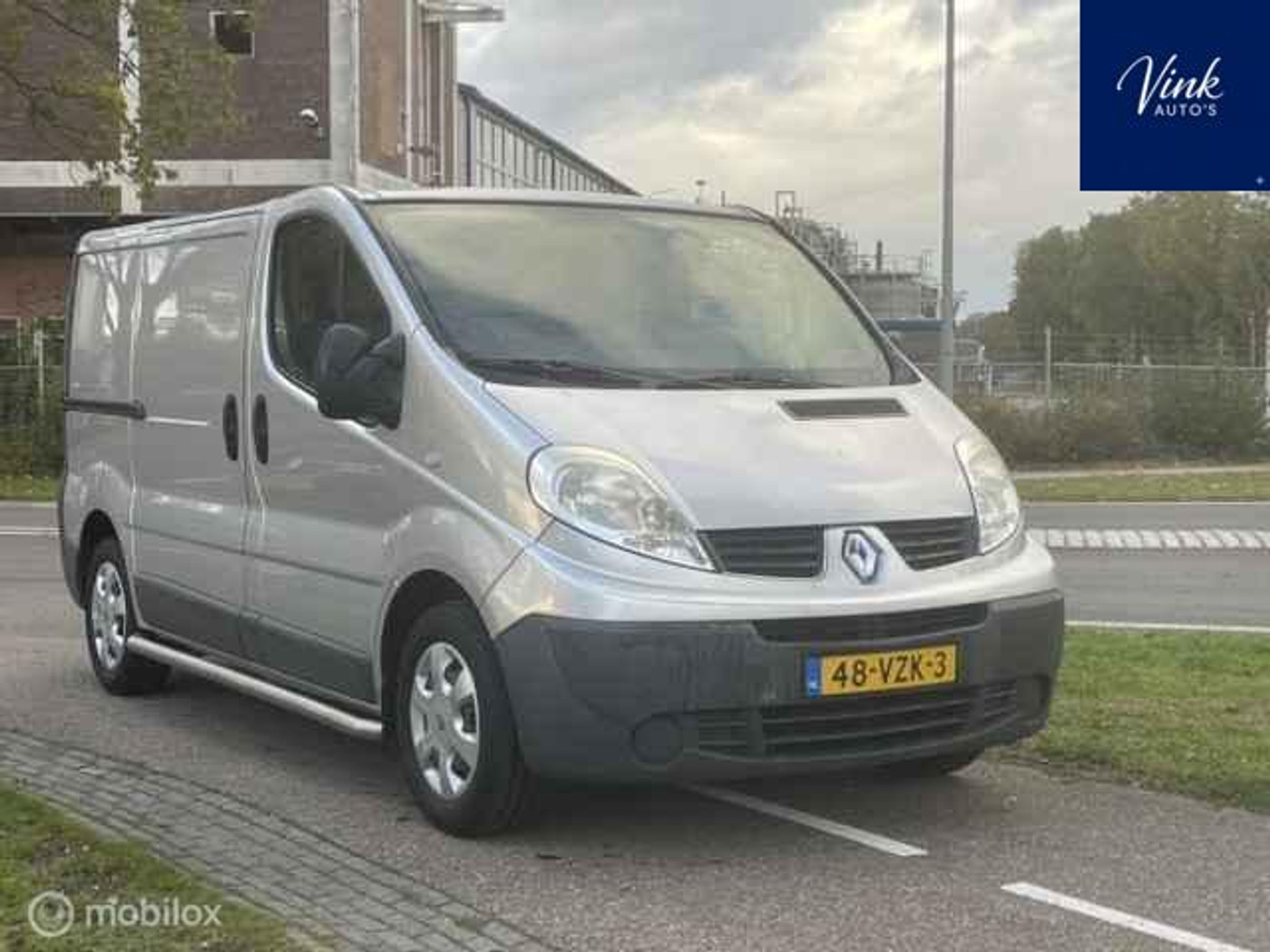 Renault Trafic T29 L1/h1 2.0 Dci 66kw E4 2.0 dCi T29 L1H1 Générique 2009 - voorkant