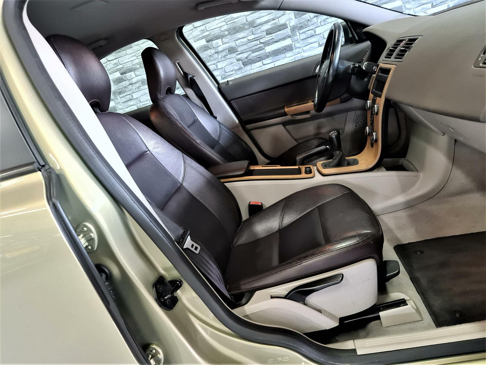 Foto van Volvo S40
