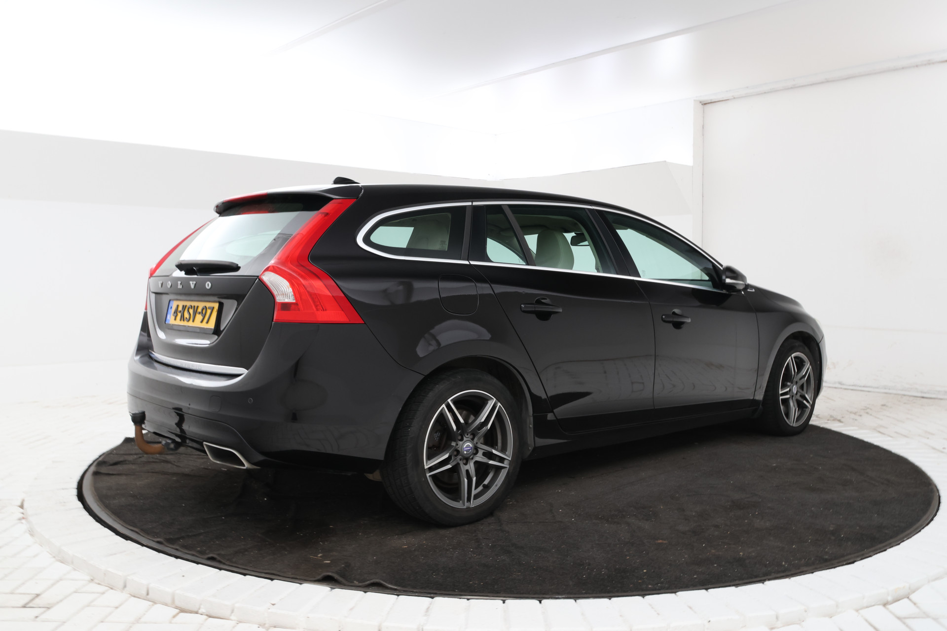 Foto van Volvo V60 Plug In Hybrid