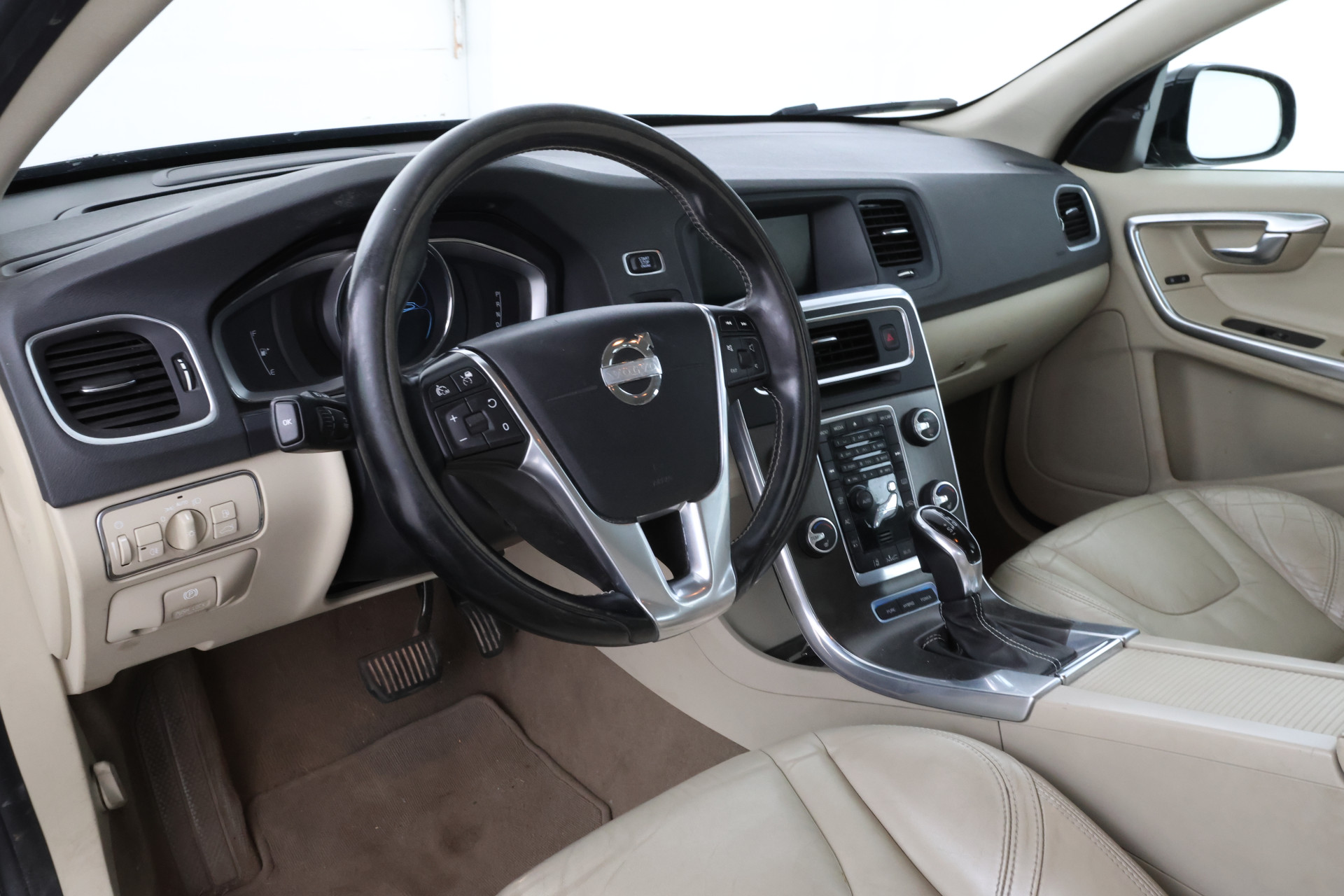 Foto van Volvo V60 Plug In Hybrid
